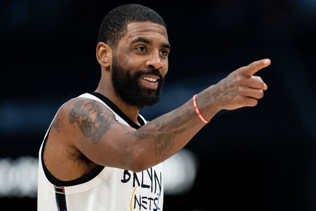 kyrie-irving-re-signed-with-the-dallas-mavericks-for-three-years-and-$126-million-dollars