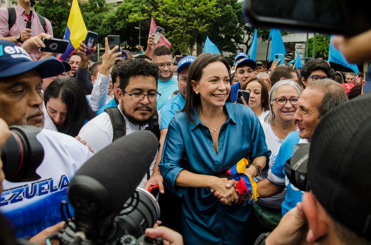 political-disqualification-appears-as-a-maduro-tool-in-the-electoral-dispute-against-the-venezuelan-opposition