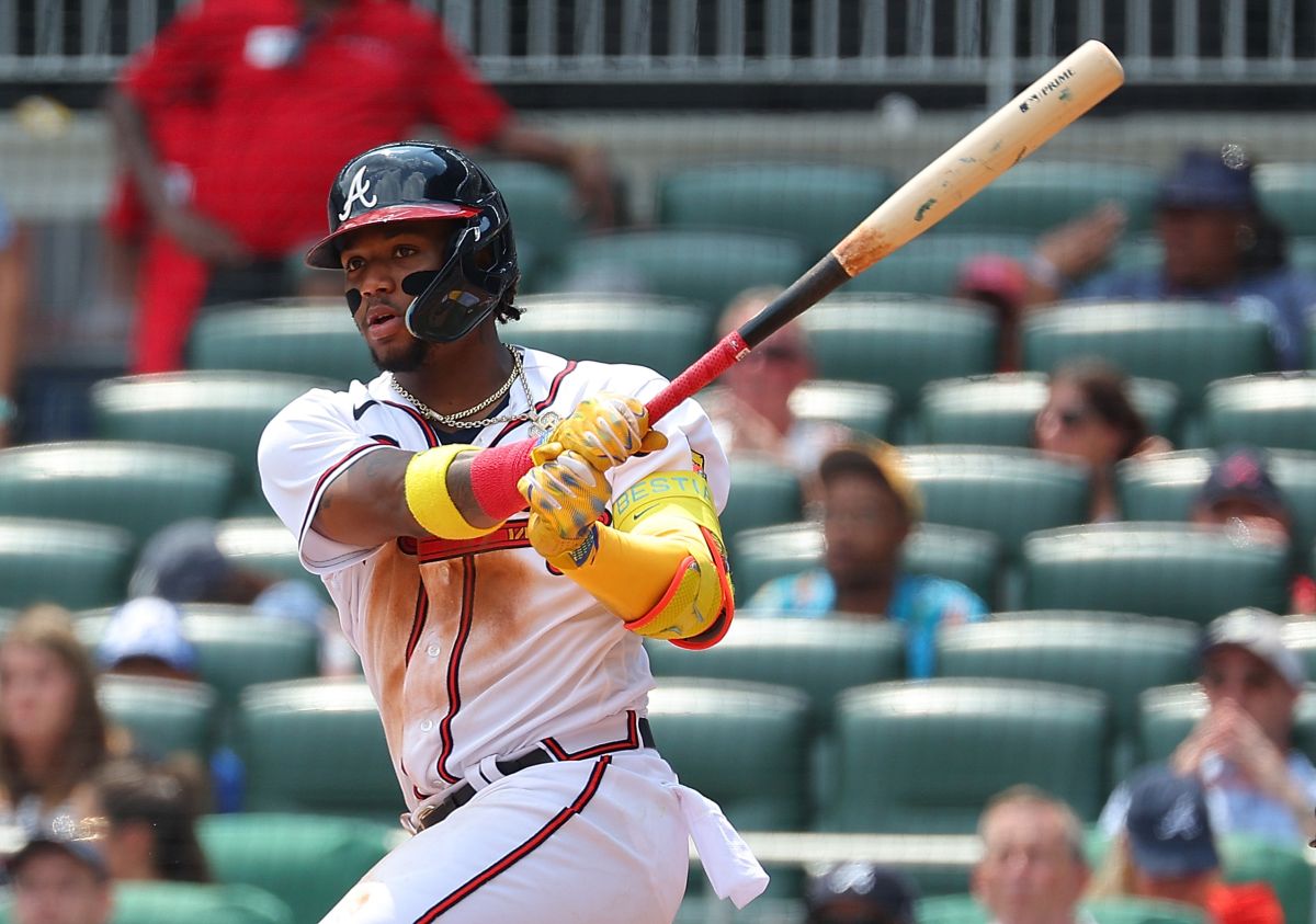 venezuelan-ronald-acuna-jr.-reaches-40-stolen-bases-and-makes-major-league-history-before-the-all-star-game-[video]