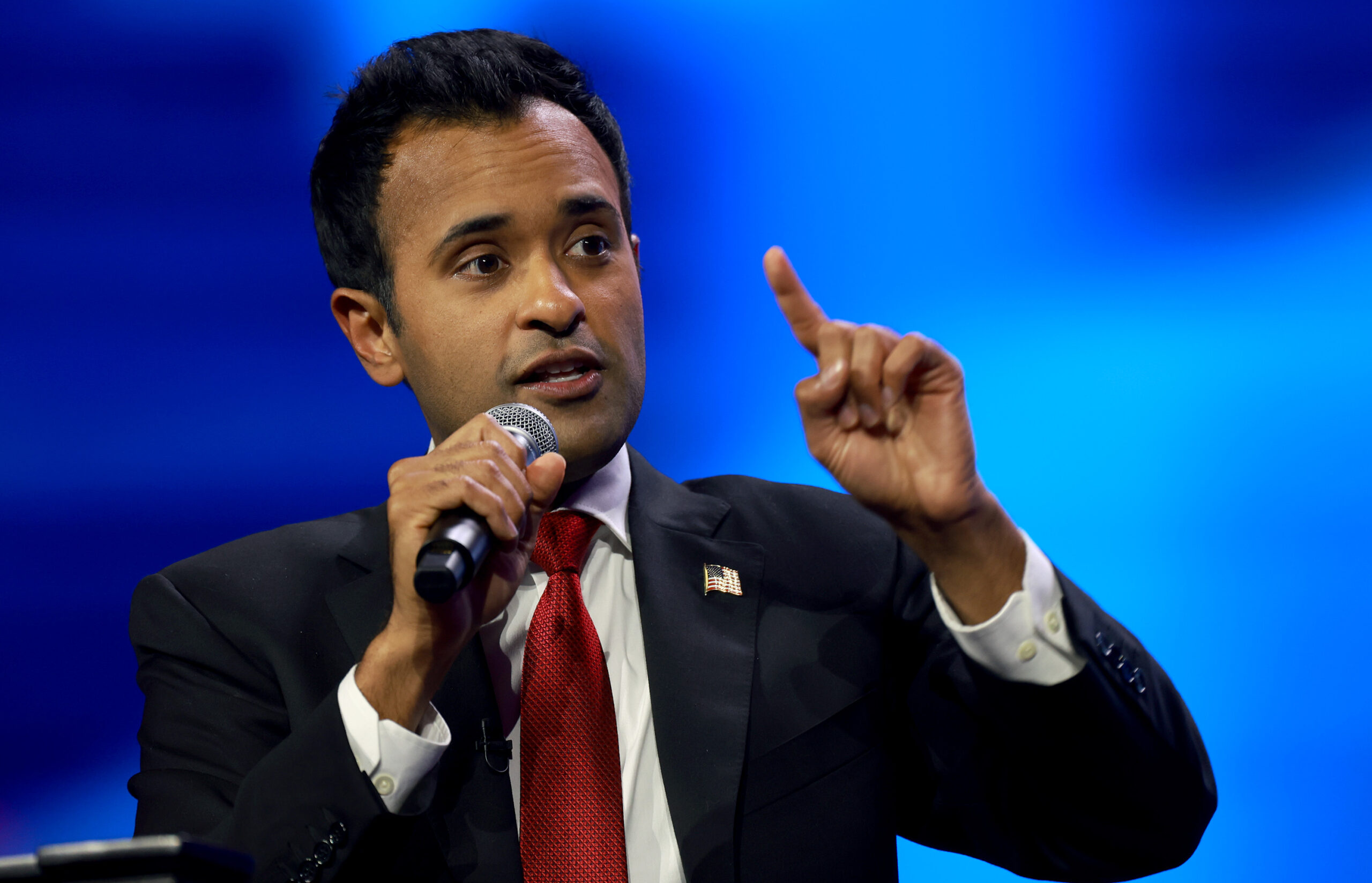 who-is-vivek-ramaswamy:-the-republican-presidential-hopeful-who-matches-desantis-in-the-polls