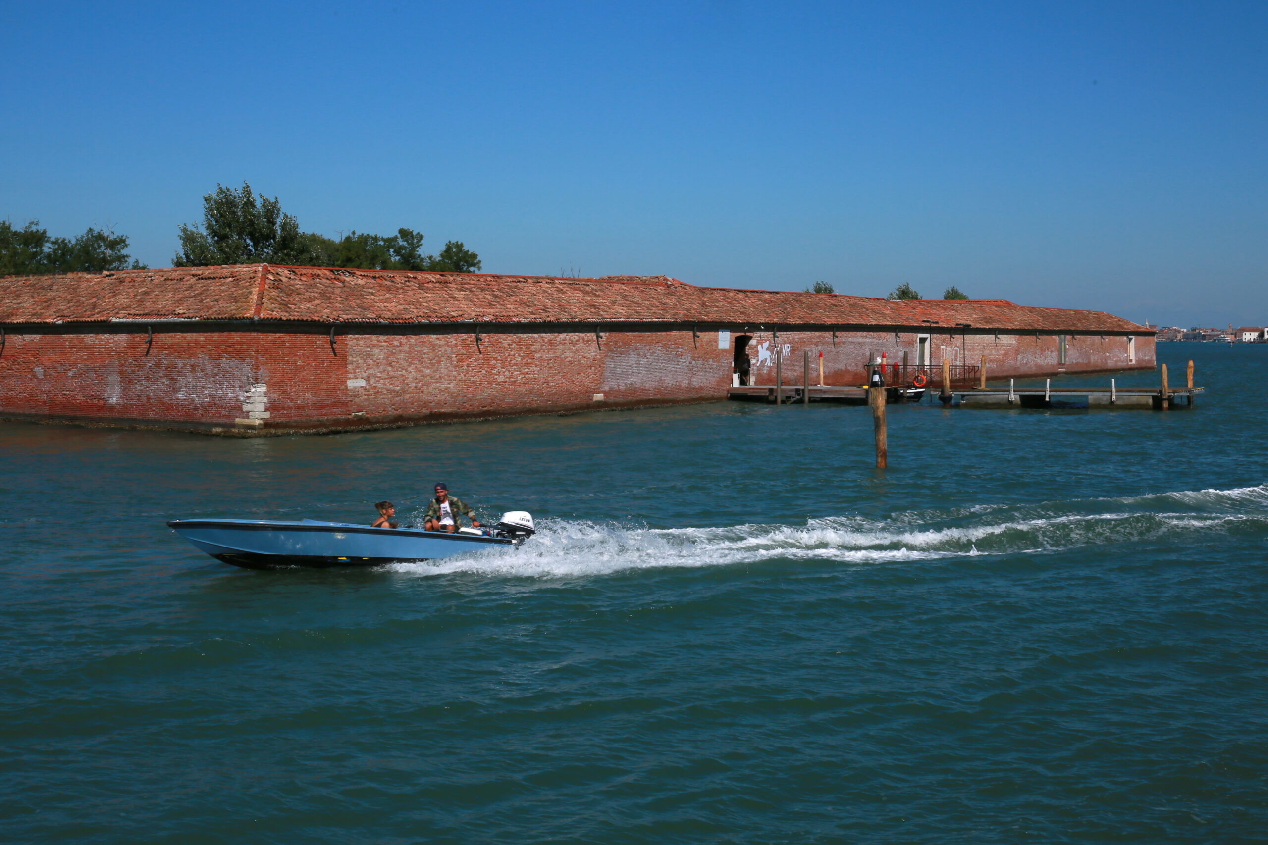 venice's-plague-island:-unraveling-centuries-of-history-through-skeletons