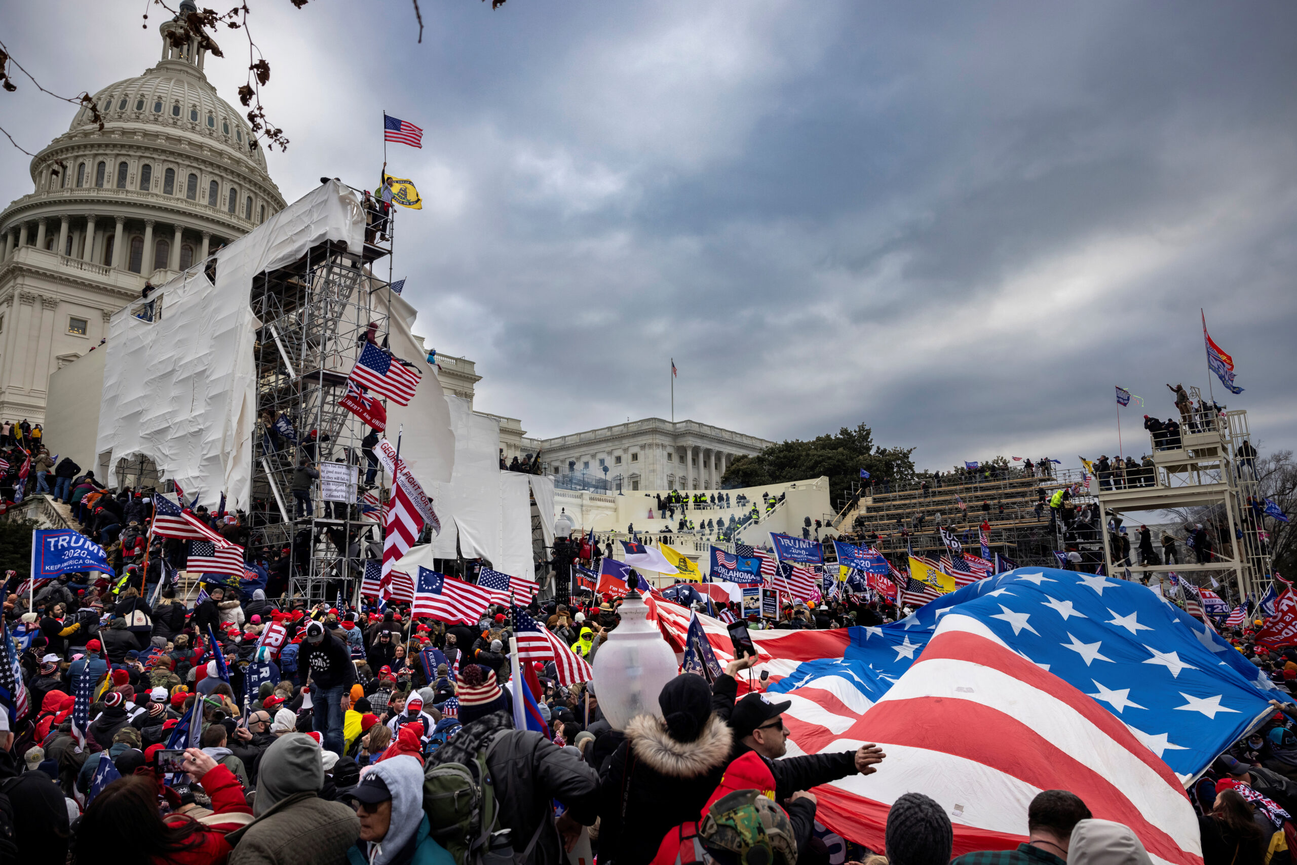 two-members-of-the-proud-boys-receive-lengthy-jail-sentences-after-their-involvement-in-the-2021-storming-of-the-capitol