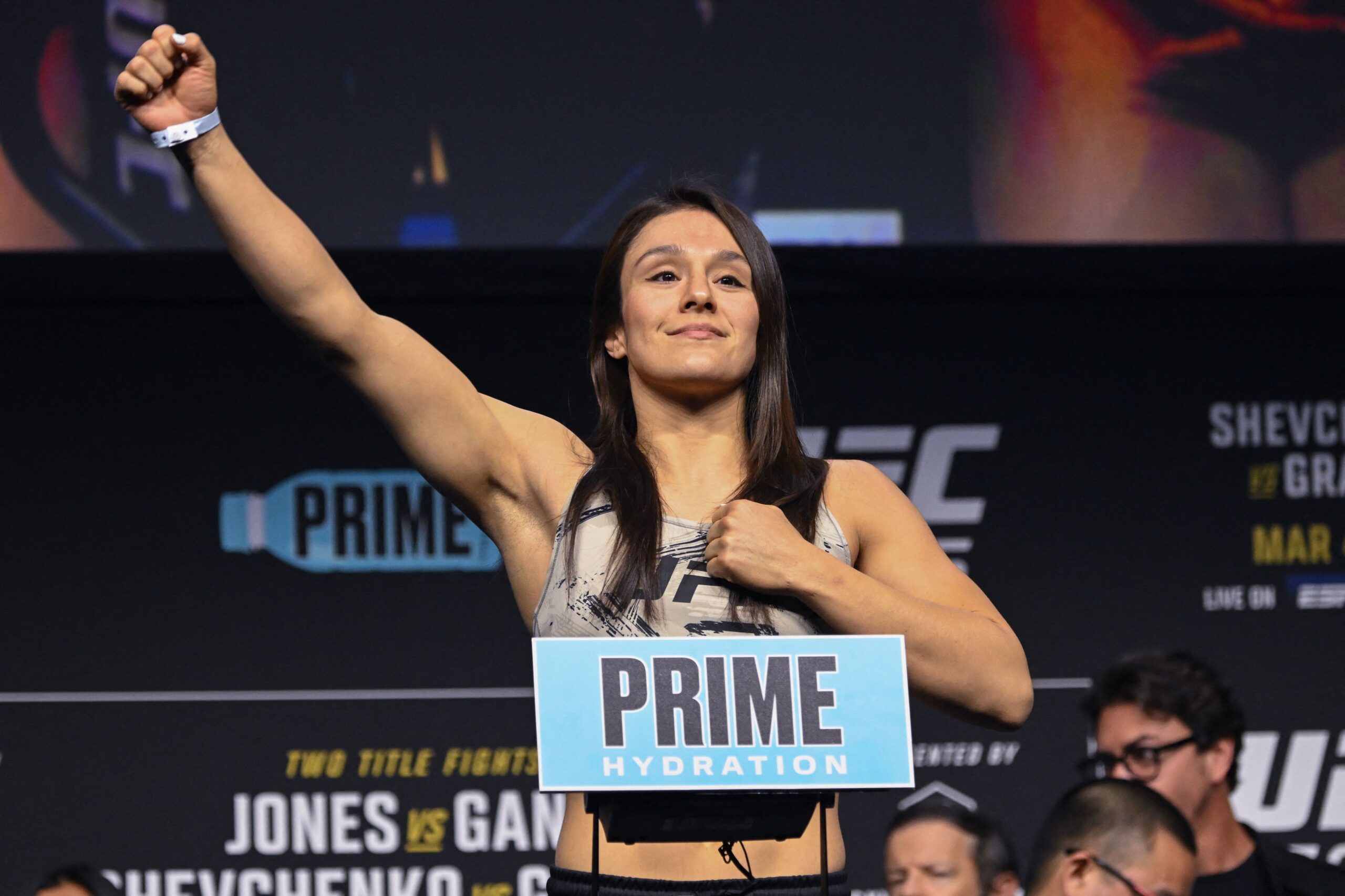 alexa-grasso-was-nominated-as-the-best-fighter-of-the-year-at-the-world-mma-awards