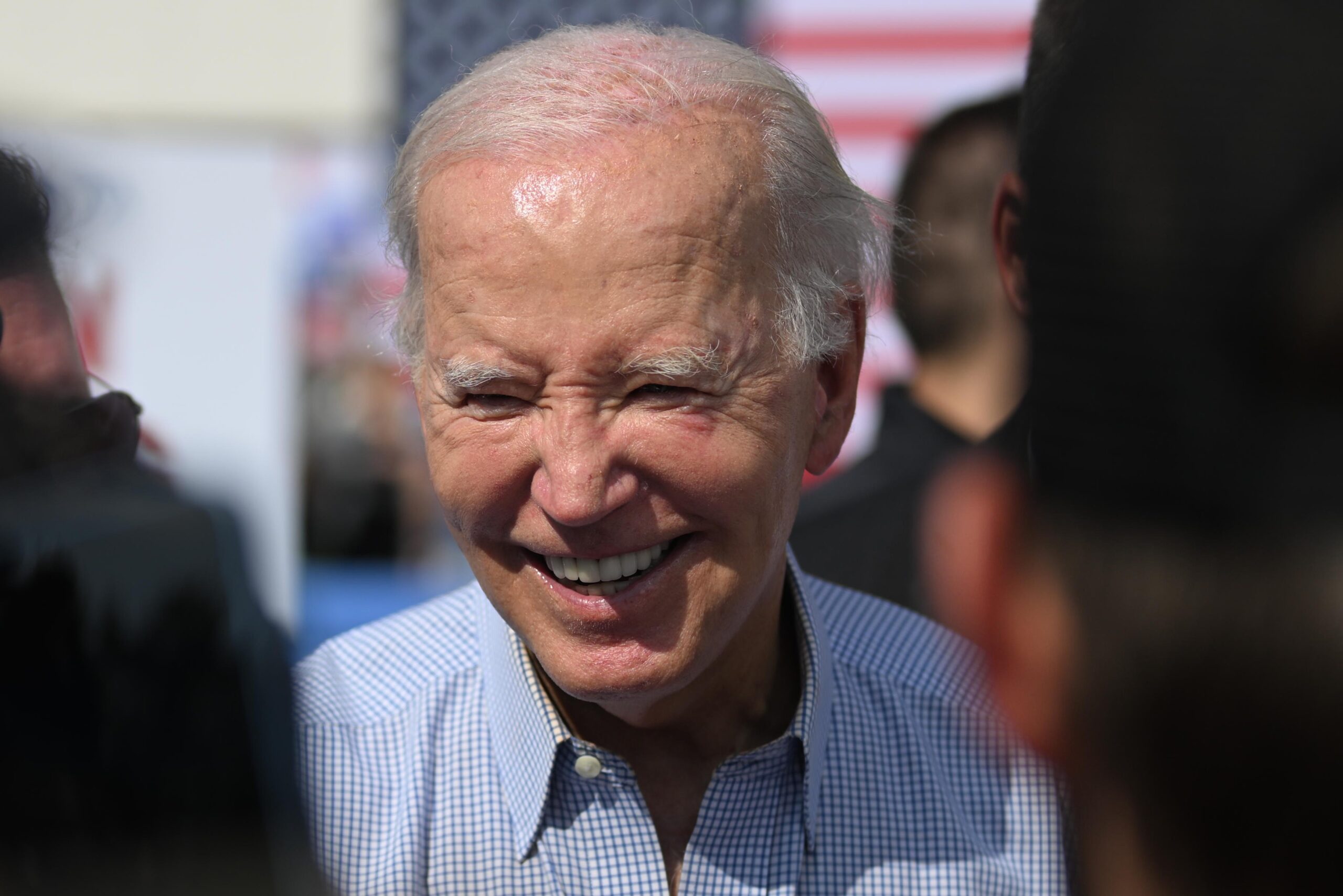 majority-of-voters-think-biden-is-“too-old”-for-the-presidential-race,-according-to-wst-poll