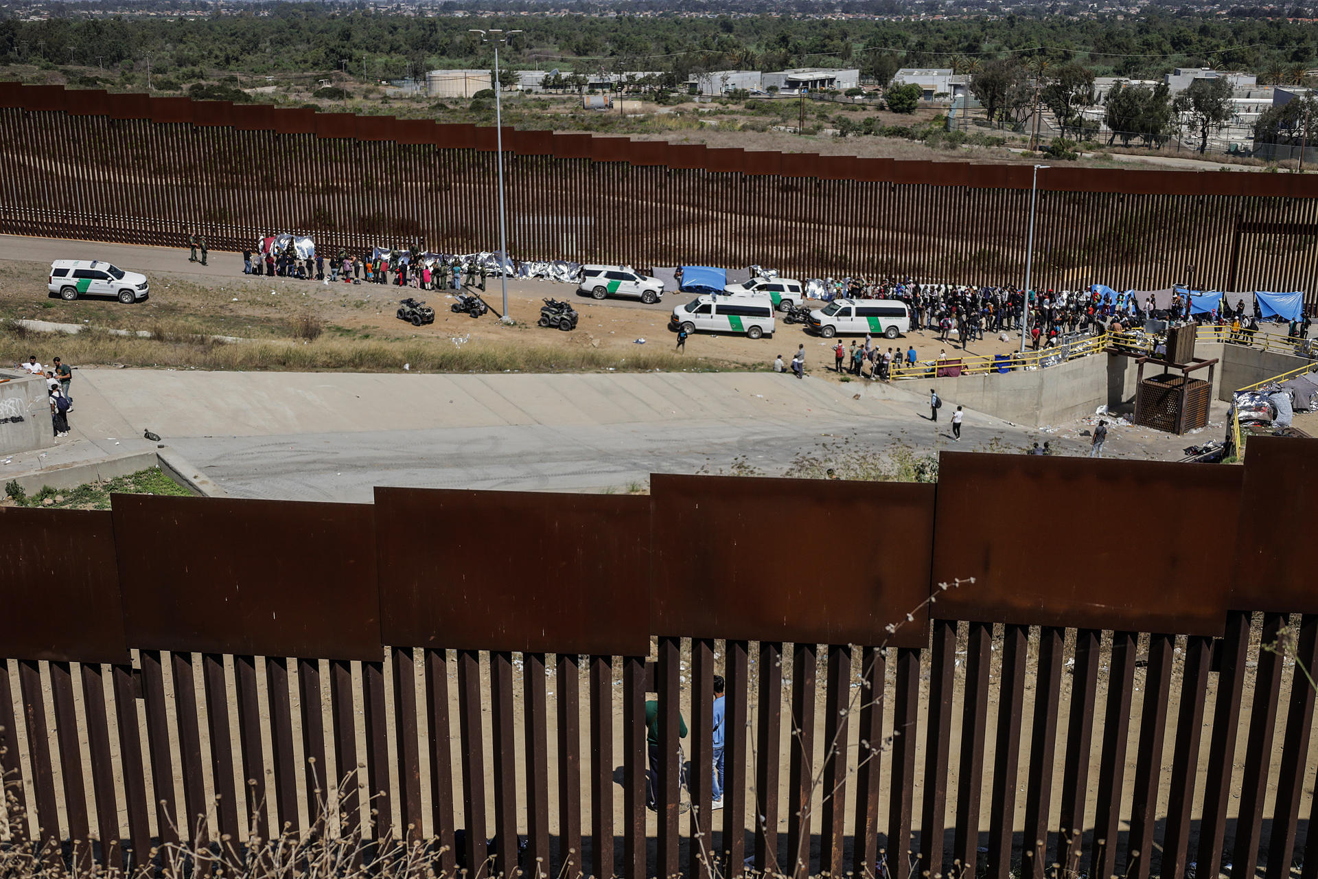 the-us-detained-232,972-migrants-at-the-border-with-mexico-in-august,-the-highest-monthly-number-so-far-this-year