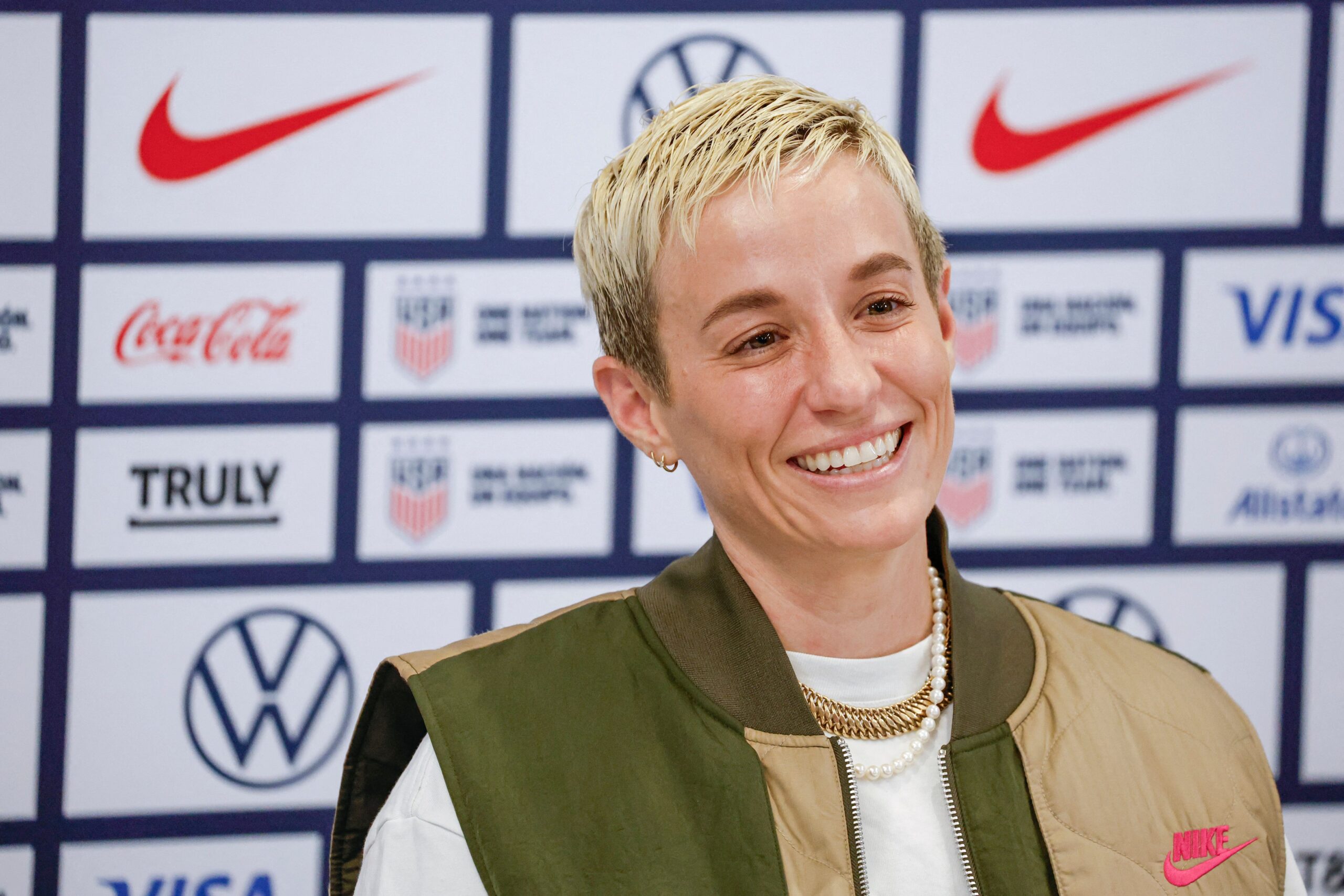 megan-rapinoe-aims-to-remain-linked-to-women's-soccer-in-her-retirement:-“i-hope-to-be-part-of-the-growth-of-the-business”