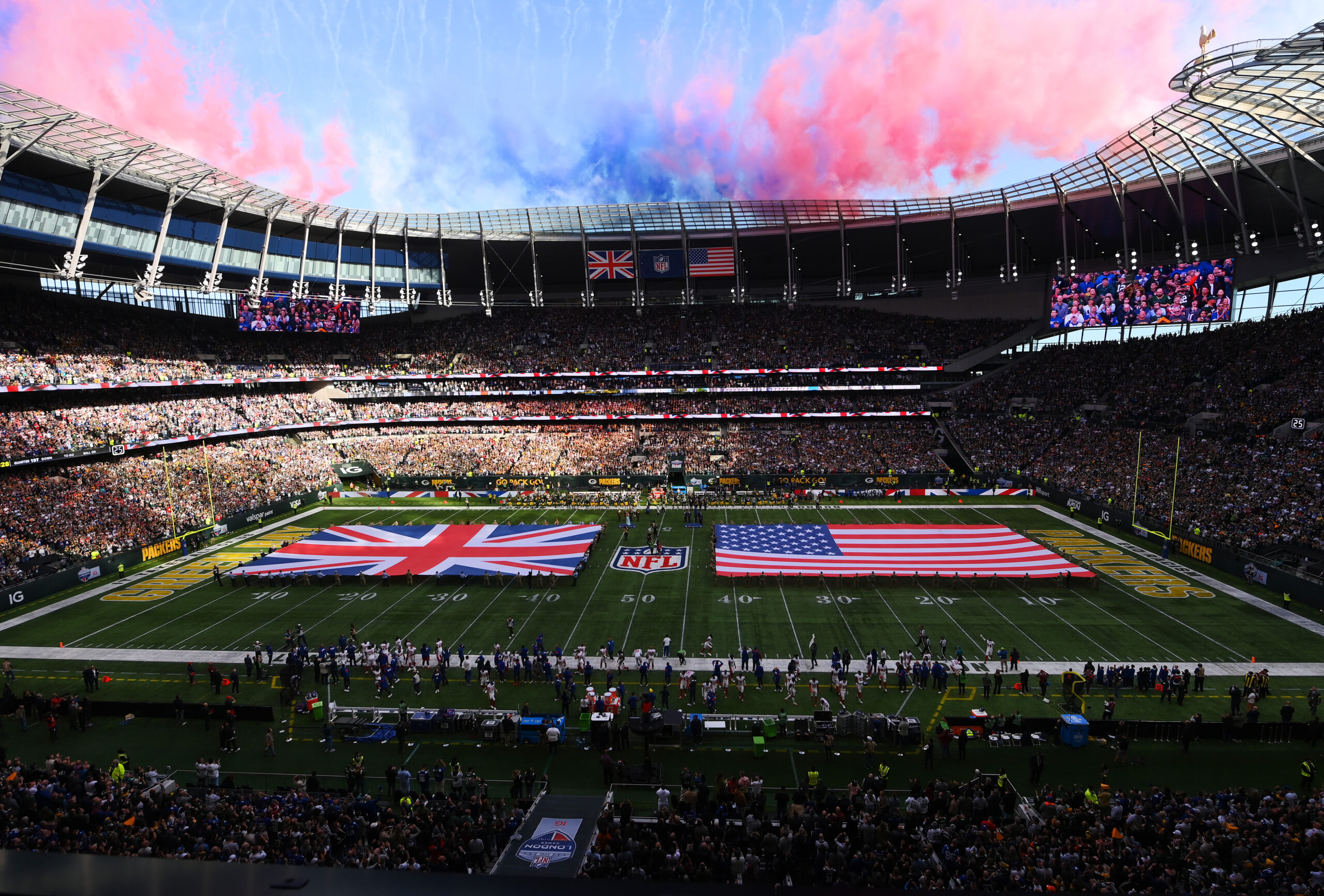 after-playing-in-mexico-and-england,-the-nfl-continues-counting-destinations-and-now-points-to-brazil-and-spain