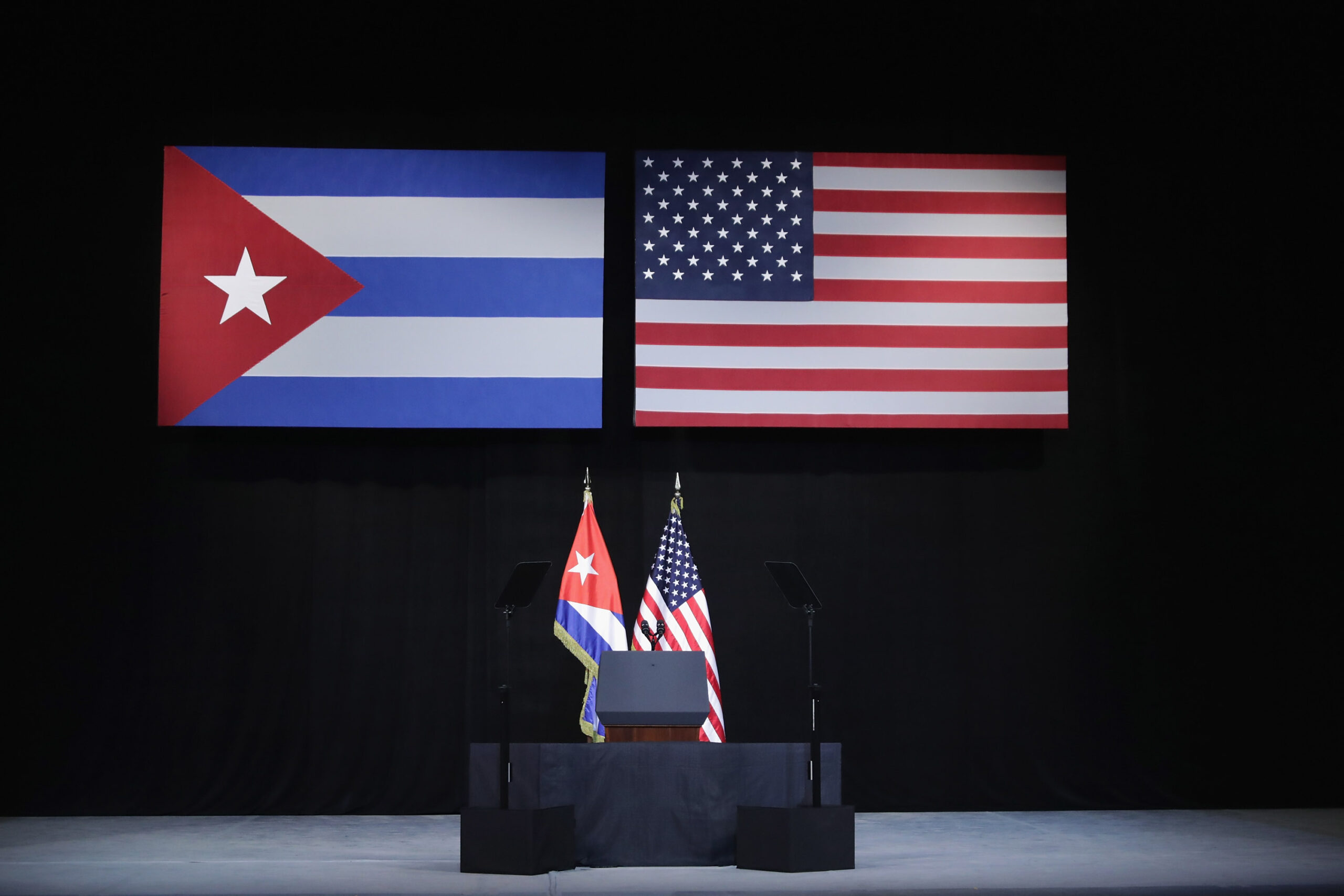 cuban-embassy-in-washington-dc-requested-investigation-for-attack-on-its-headquarters-with-a-molotov-cocktail