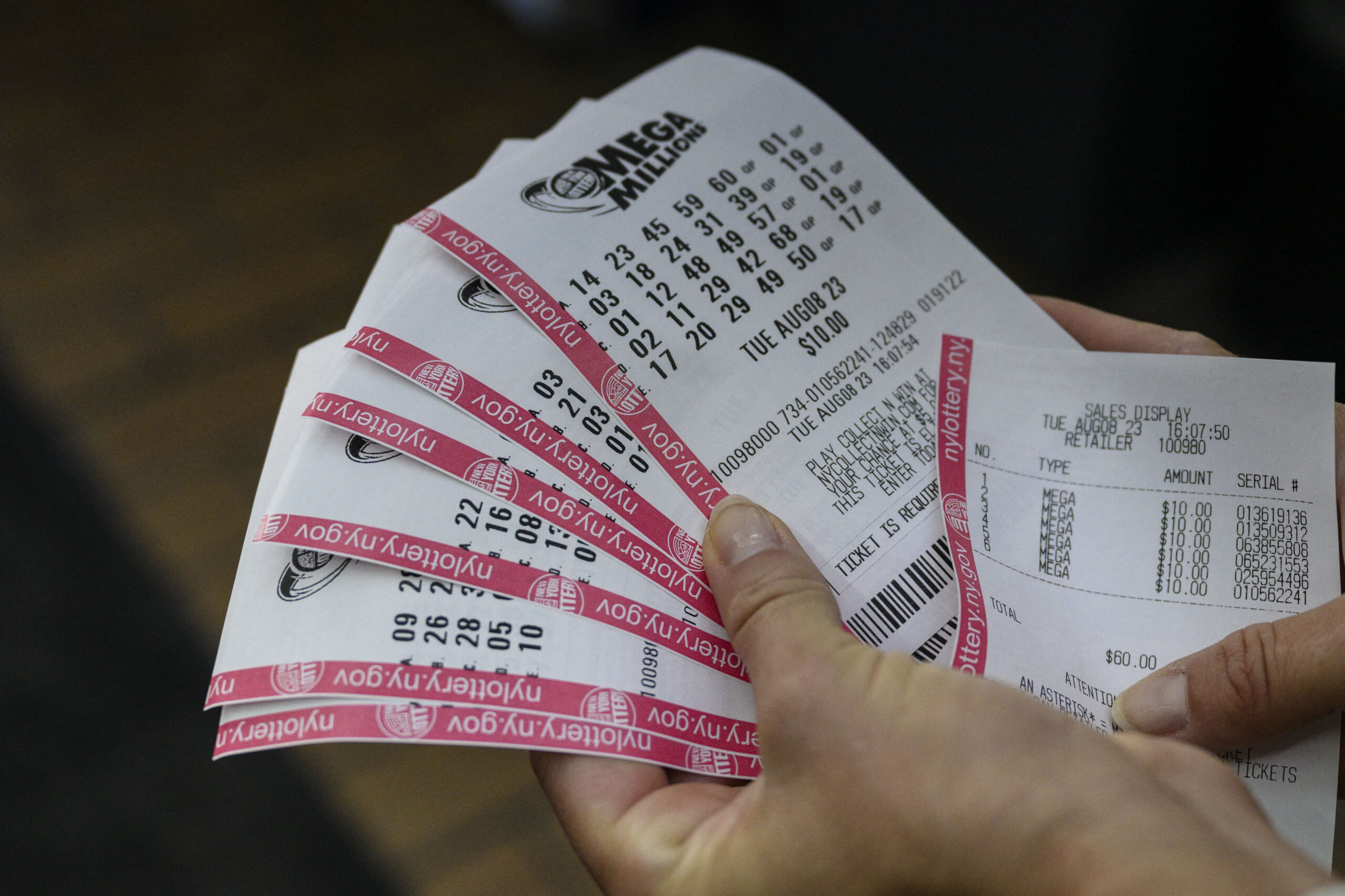 someone-in-florida-has-already-claimed-the-$1.58-billion-mega-millions-prize