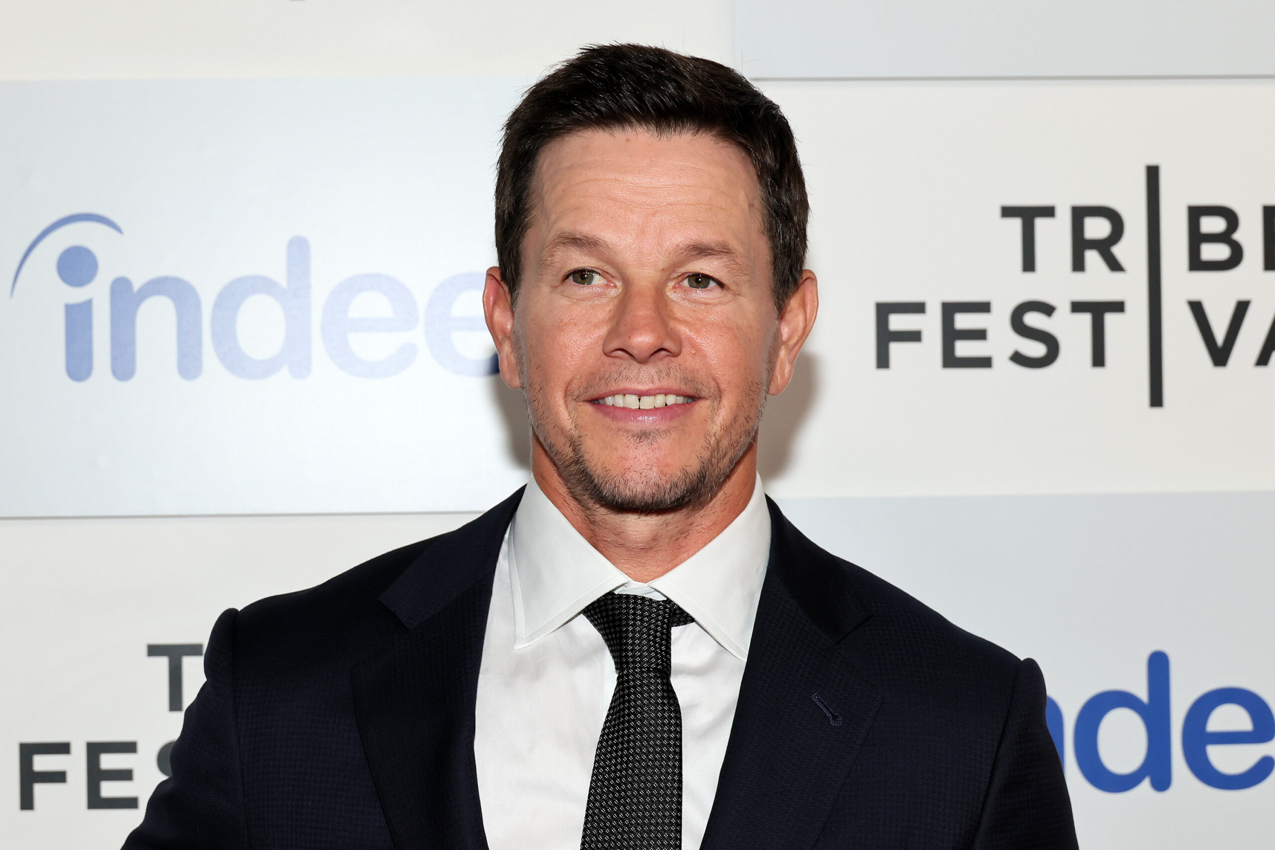 mark-wahlberg-sold-the-summit-club-mansion-he-bought-just-a-year-ago