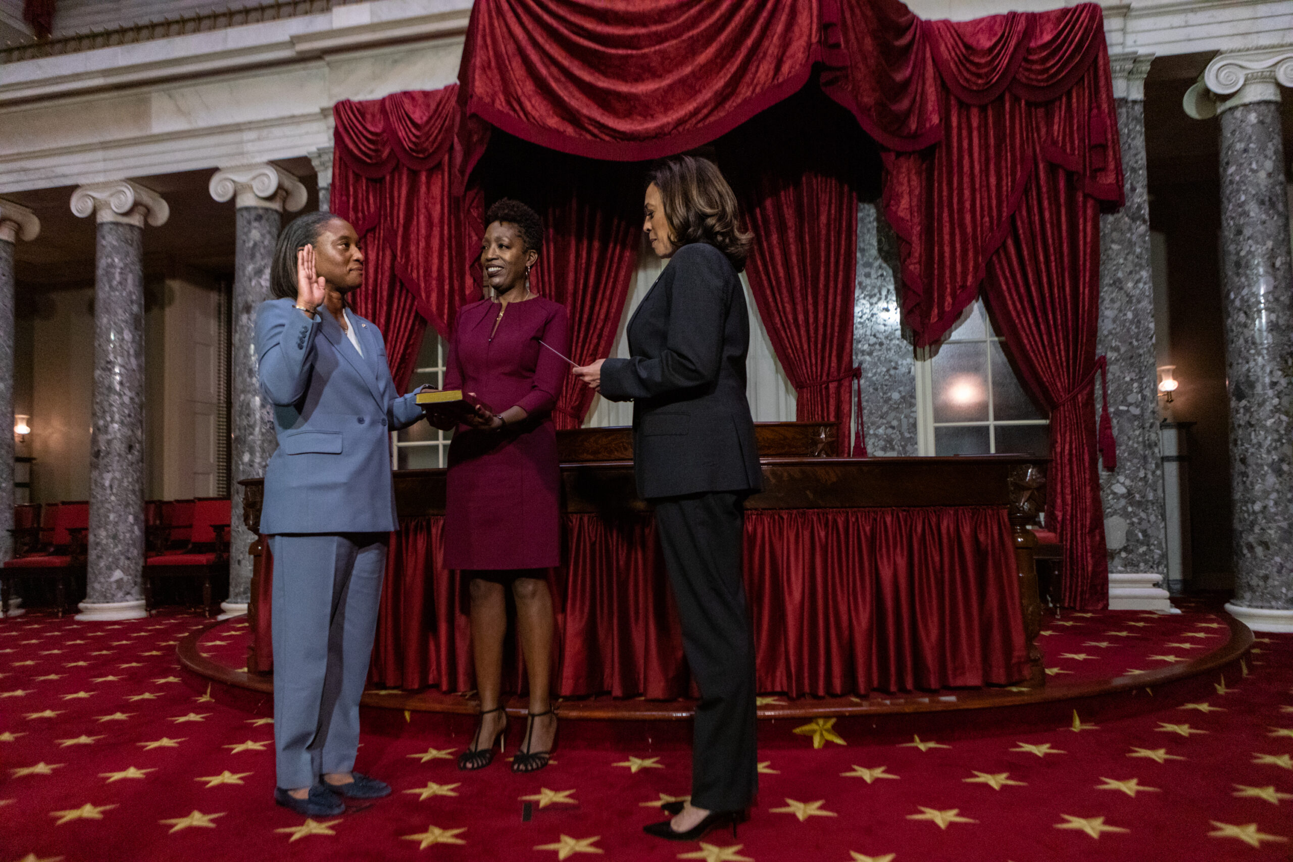 laphonza-butler-became-the-first-lesbian-african-american-in-the-senate