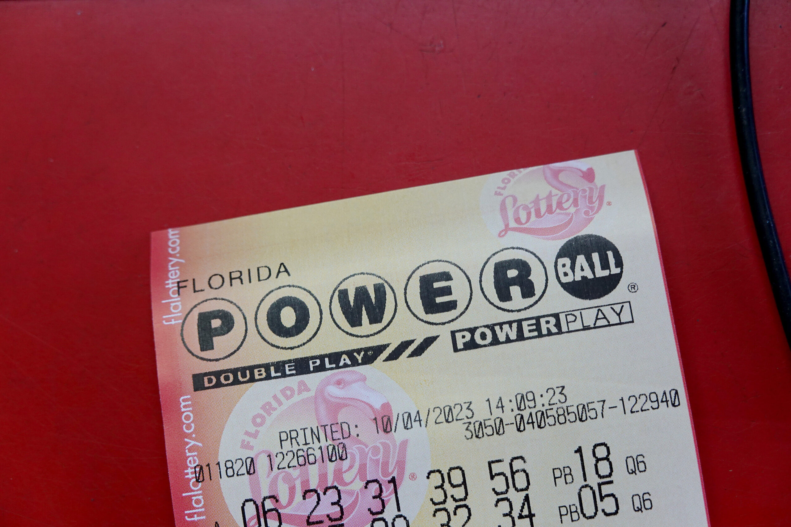 the-3-big-mistakes-that-the-future-winner-of-the-$1.4-billion-powerball-should-avoid