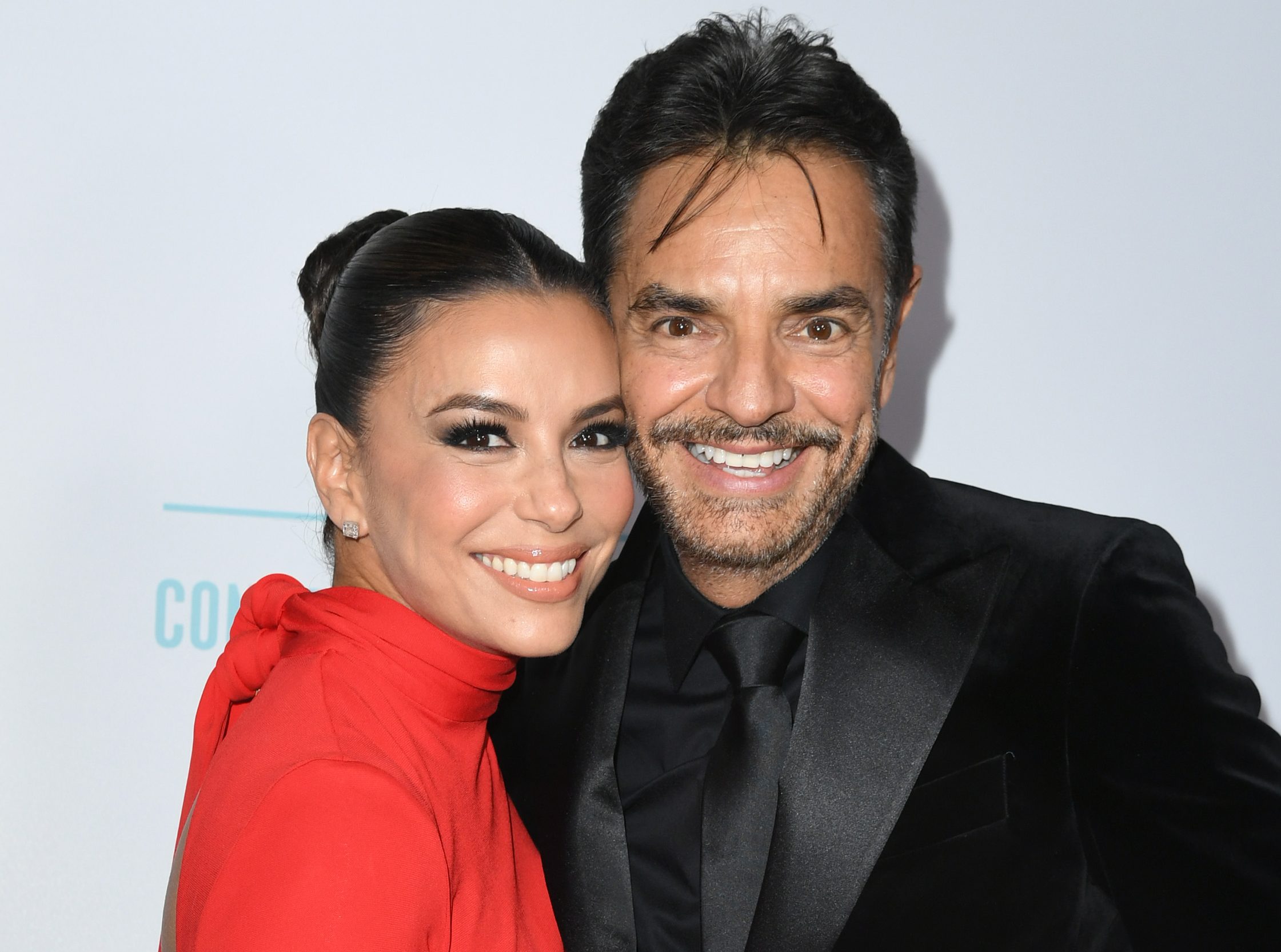 eva-longoria-and-eugenio-derbez-receive-recognition-at-the-impacto-awards-ceremony