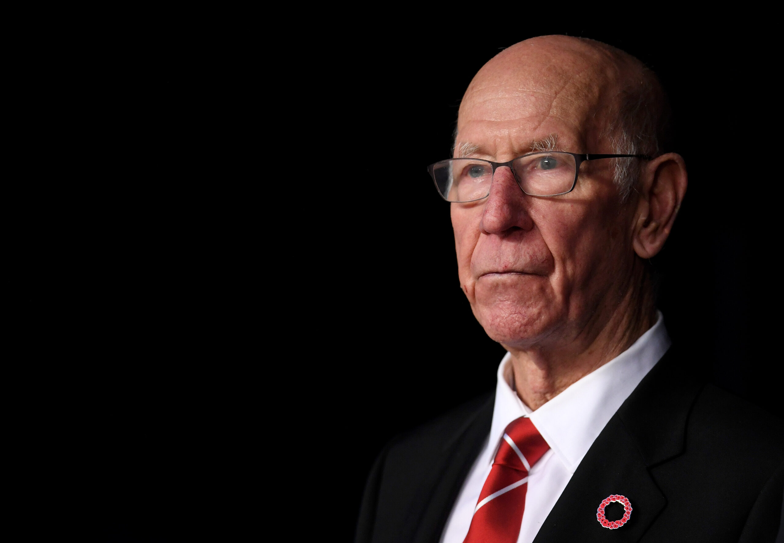 investigation-reveals-sir-bobby-charlton's-death-was-due-to-accidental-fall