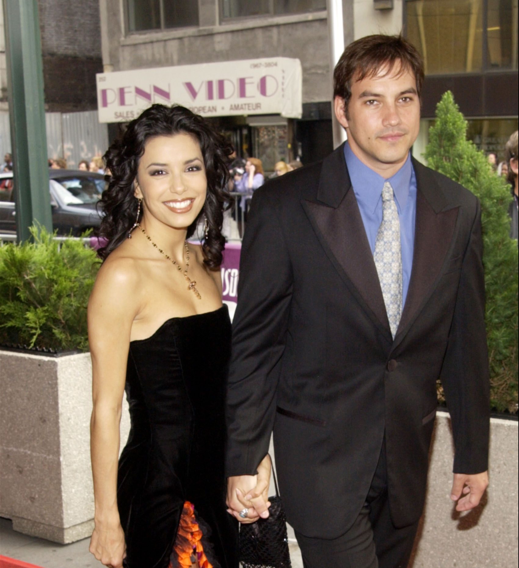 tyler-christopher,-“general-hospital”-actor-and-ex-husband-of-eva-longoria,-dies-at-50