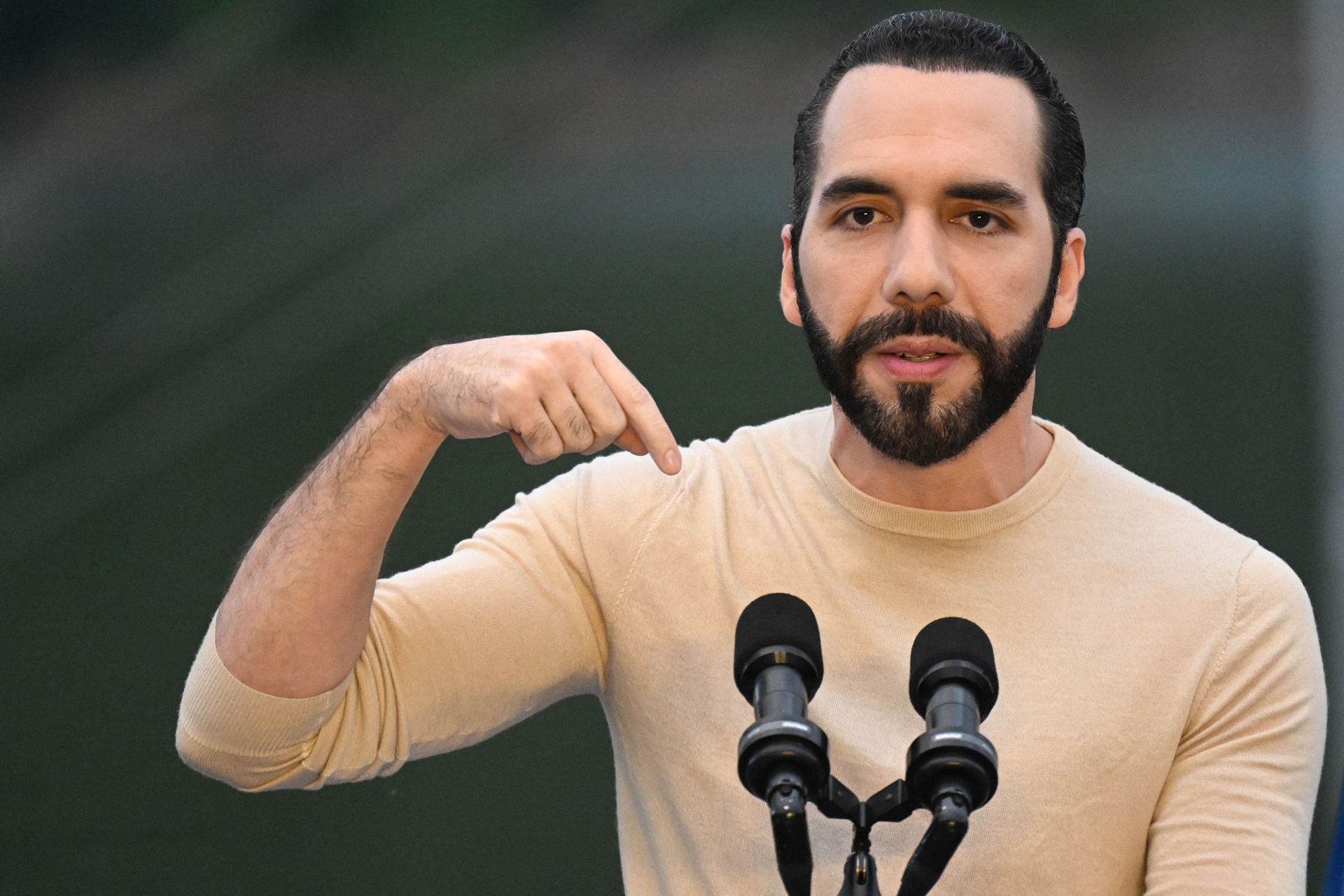 nayib-bukele-will-be-able-to-run-for-re-election-in-el-salvador:-“legally-registered-and-without-votes-against”