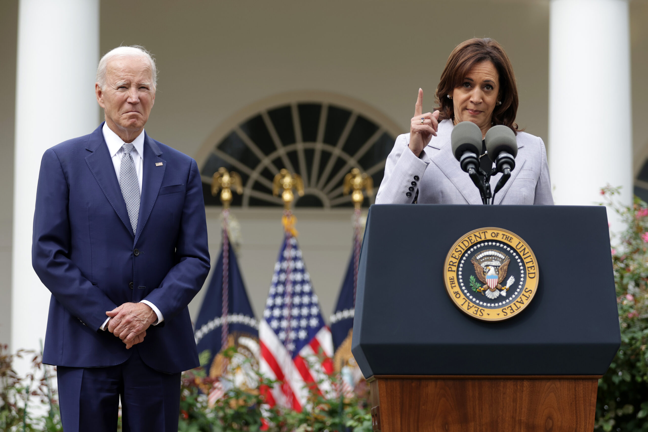 kamala-harris-asks-voters-to-measure-biden-by-his-record-and-not-his-age