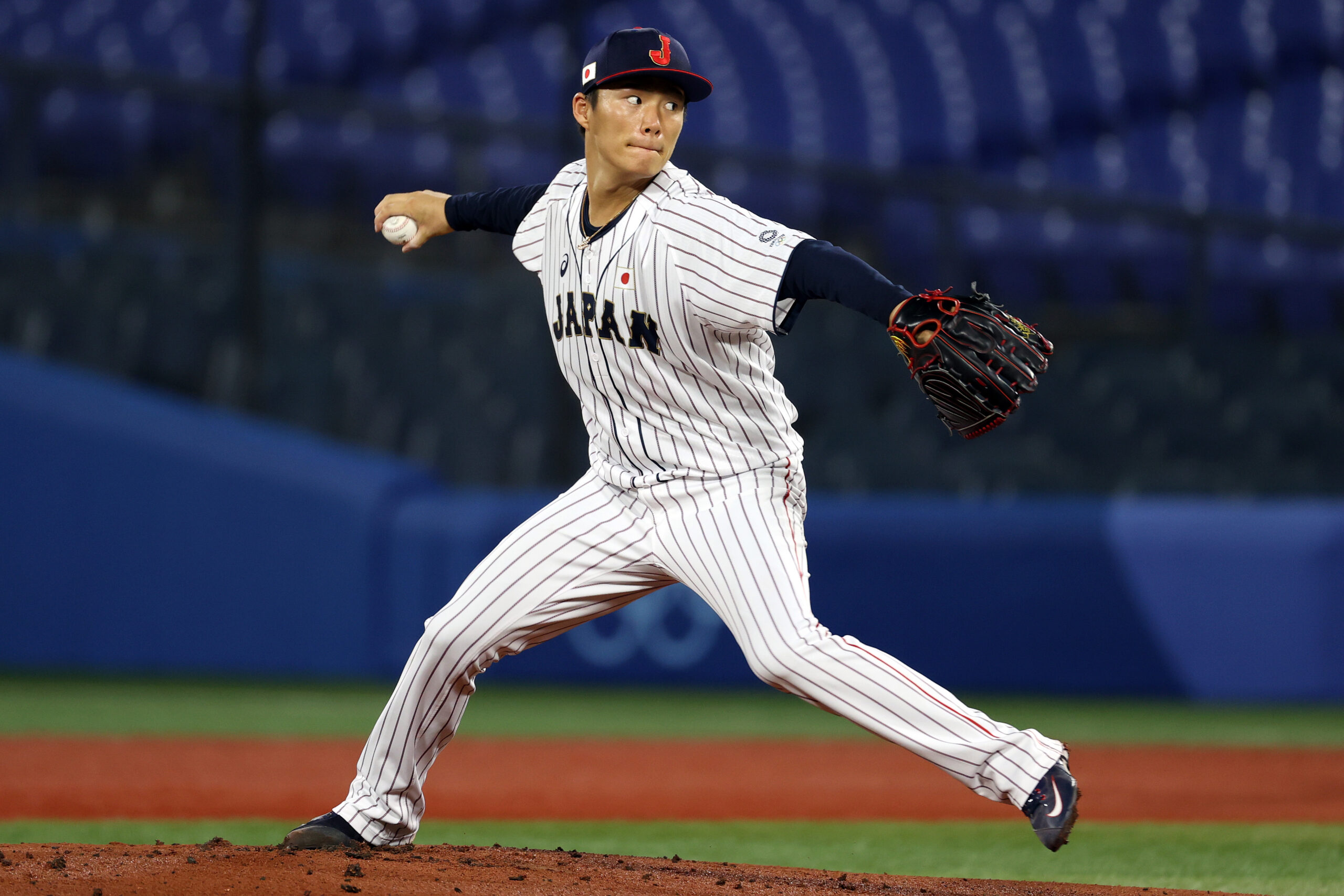 yoshinobu-yamamoto-is-credited-as-the-mvp-of-japanese-baseball-on-the-eve-of-his-arrival-in-the-major-leagues