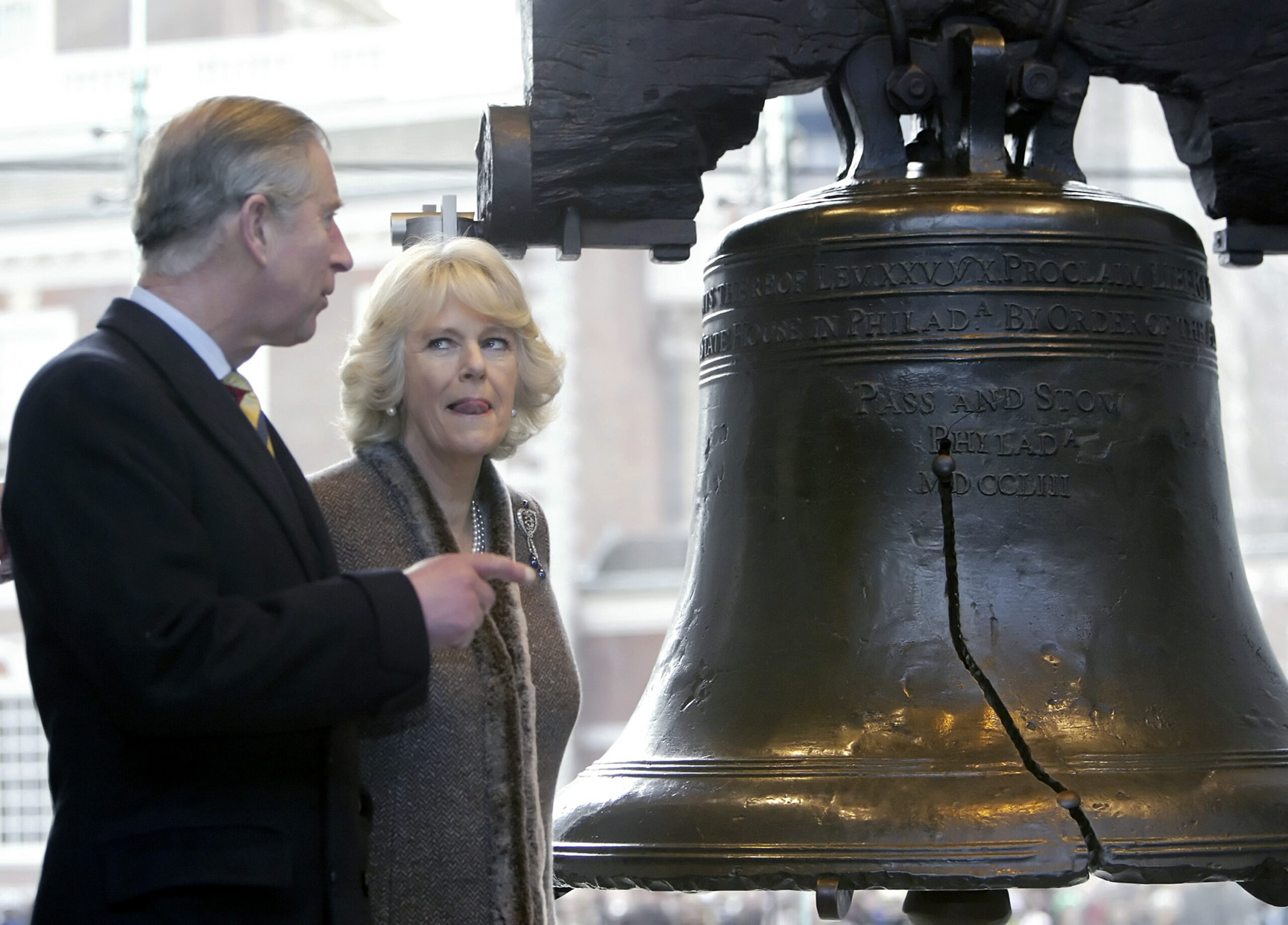 why-is-there-a-crack-in-philadelphia's-liberty-bell?