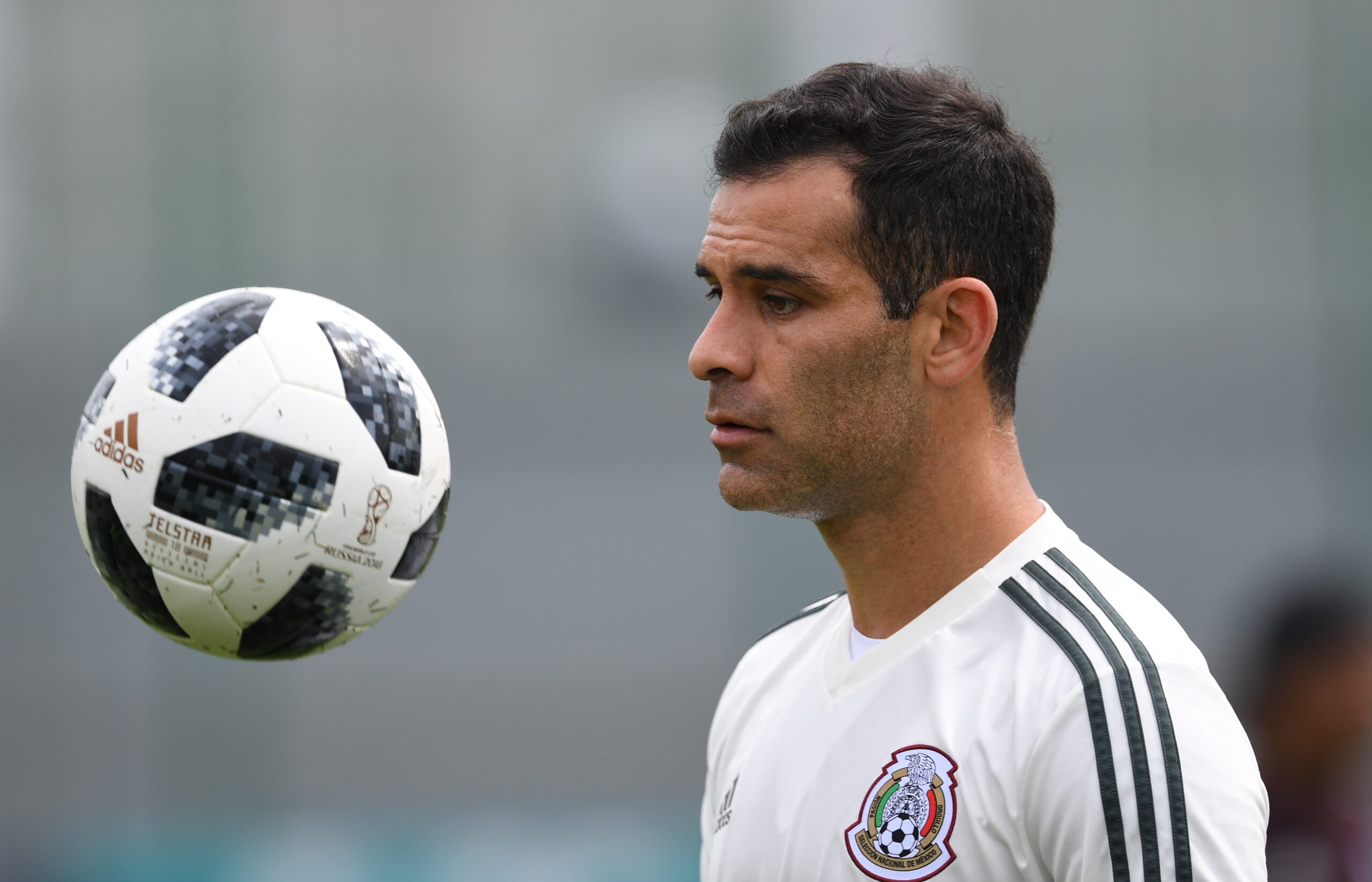 mexican-rafa-marquez-is-a-strong-option-to-replace-xavi-hernandez-at-barcelona