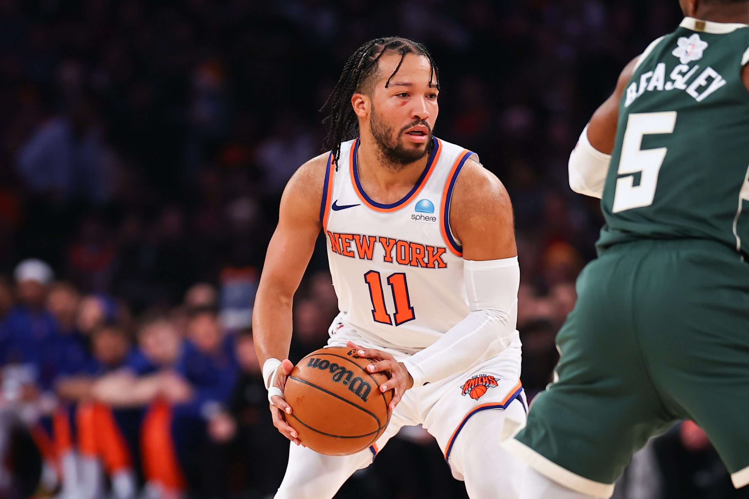 new-york-knicks-cut-milwaukee-bucks'-positive-streak-on-christmas-day