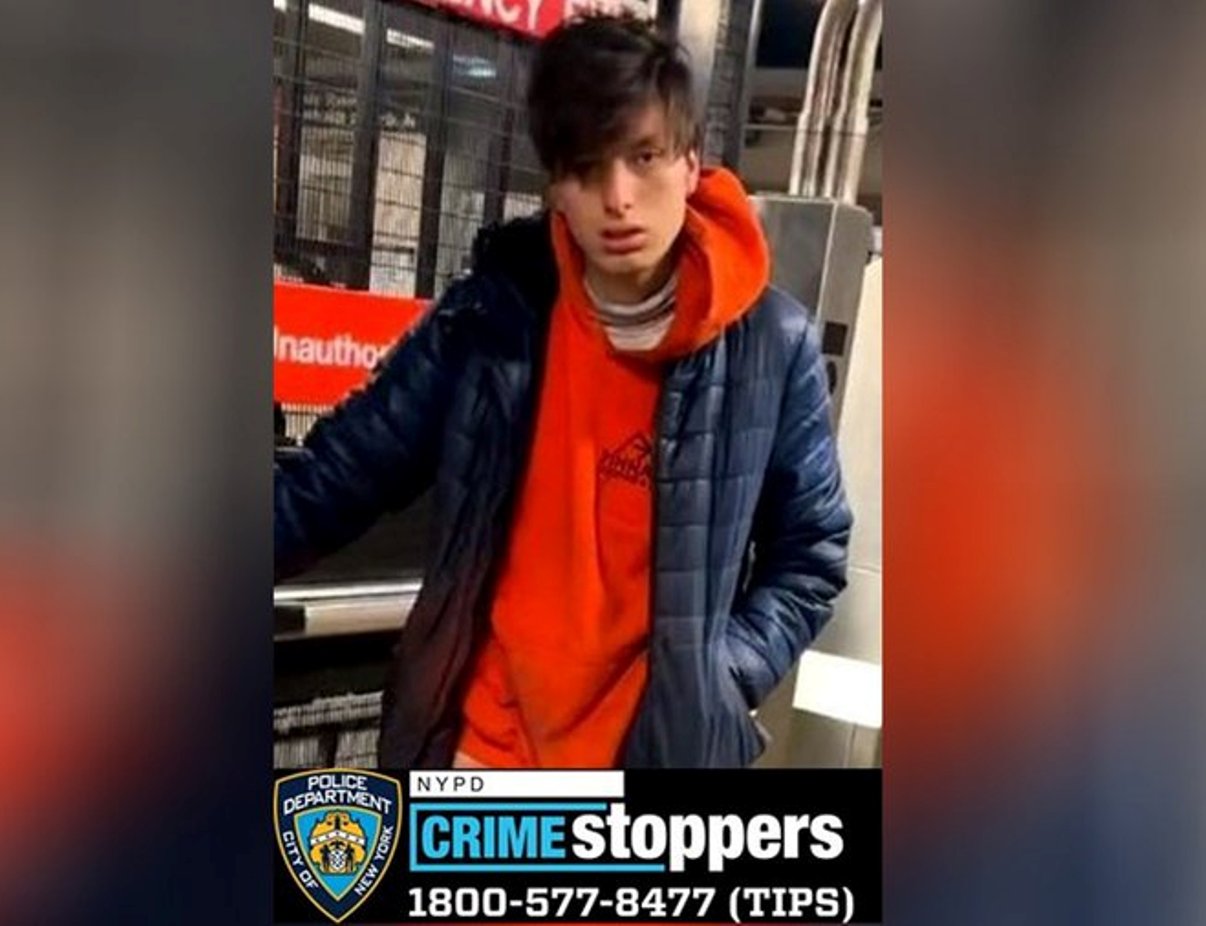 christmas-crimes-in-the-new-york-subway:-stabbing-of-a-young-man-and-abuse-of-a-woman