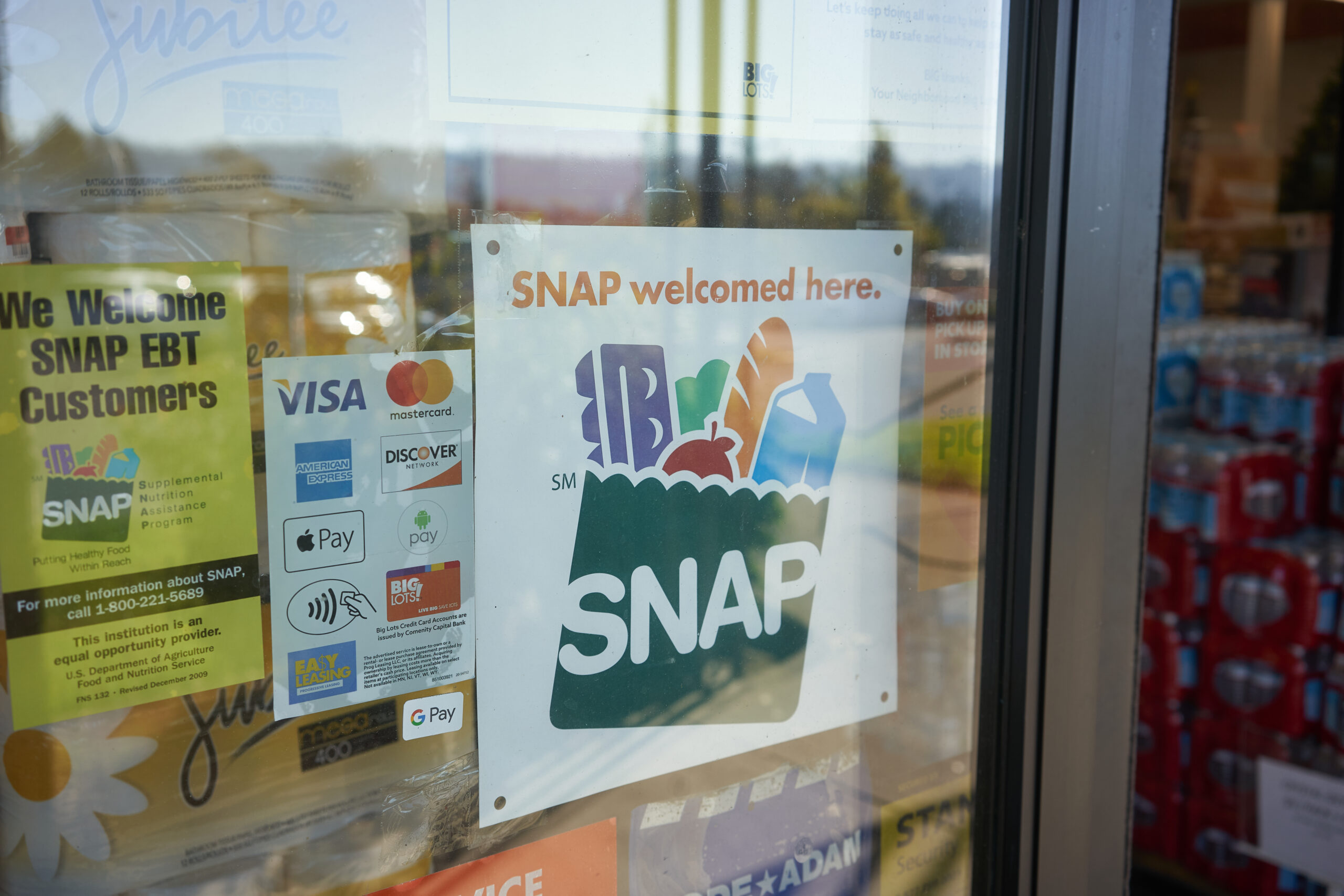 snap:-requirements-that-people-between-18-and-52-years-old-must-meet-to-continue-receiving-payments