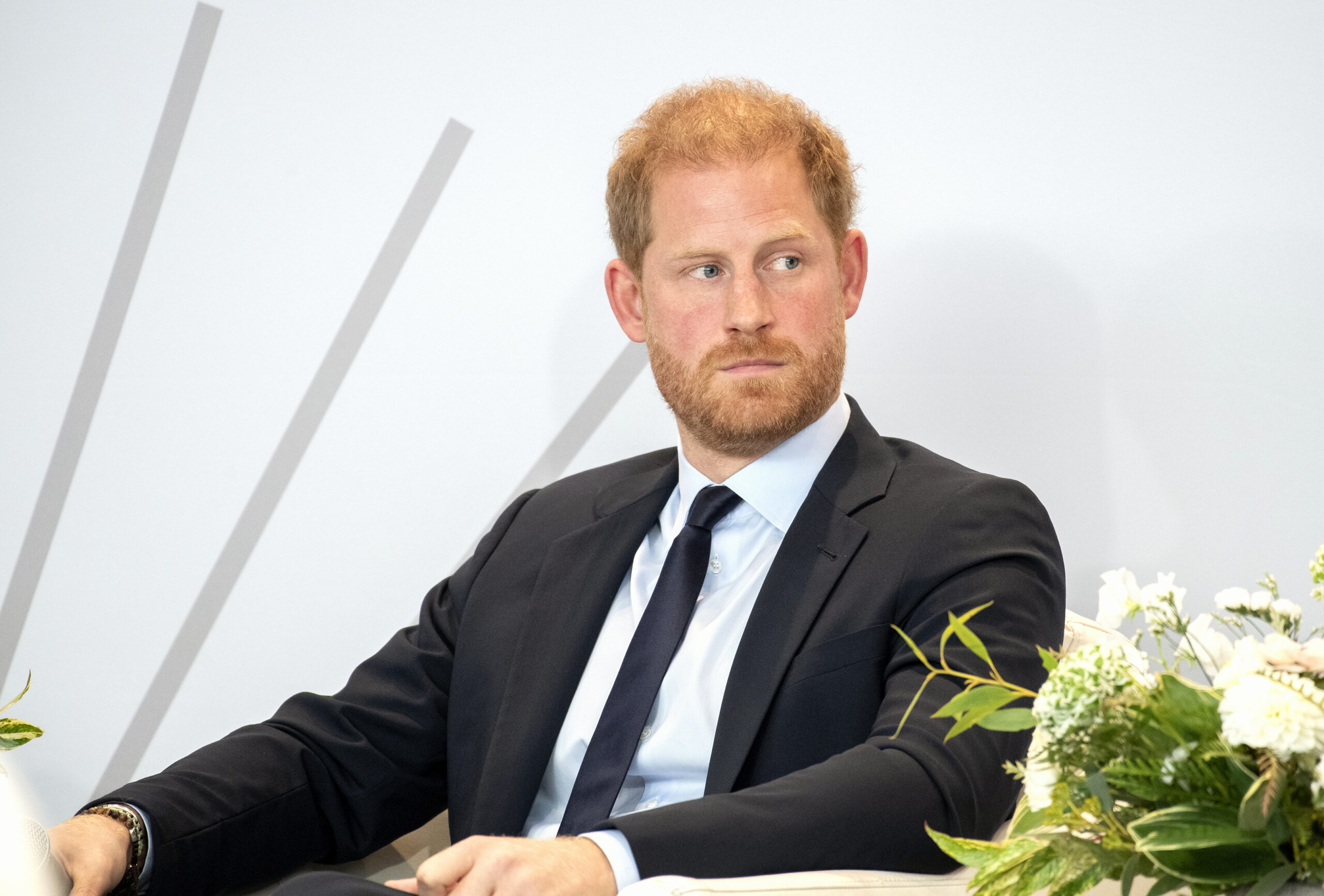 what-must-prince-harry-give-up-if-he-wants-to-be-an-american?