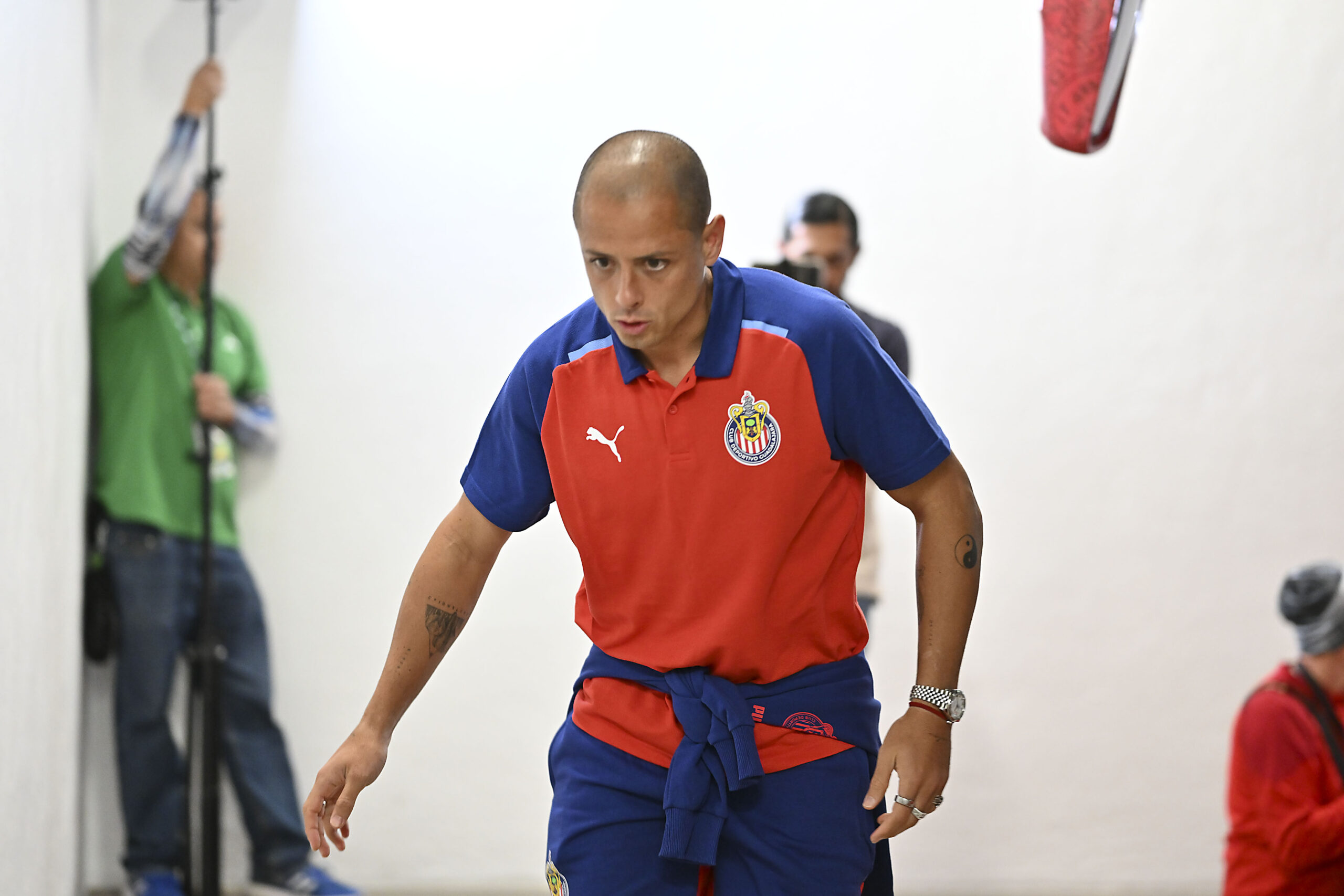 'chicharito'-hernandez-entered-the-chivas-squad-and-could-debut-this-saturday-against-pumas