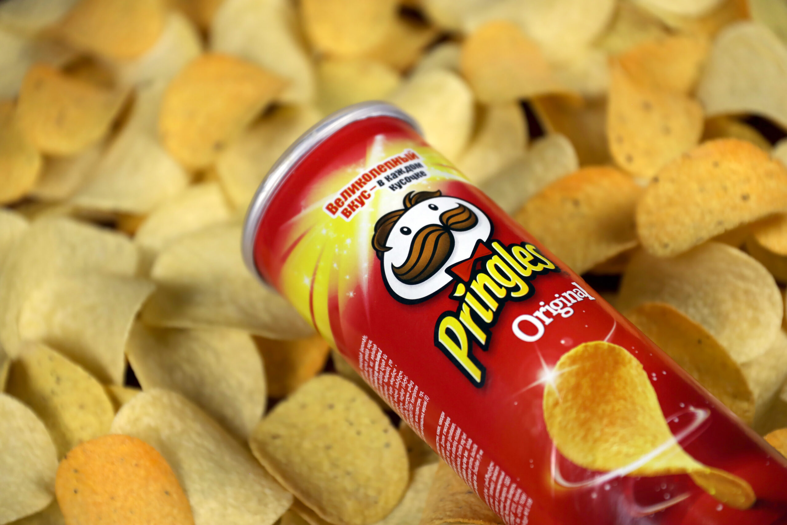 pringles-brings-back-one-of-the-favorite-flavors:-honey-mustard
