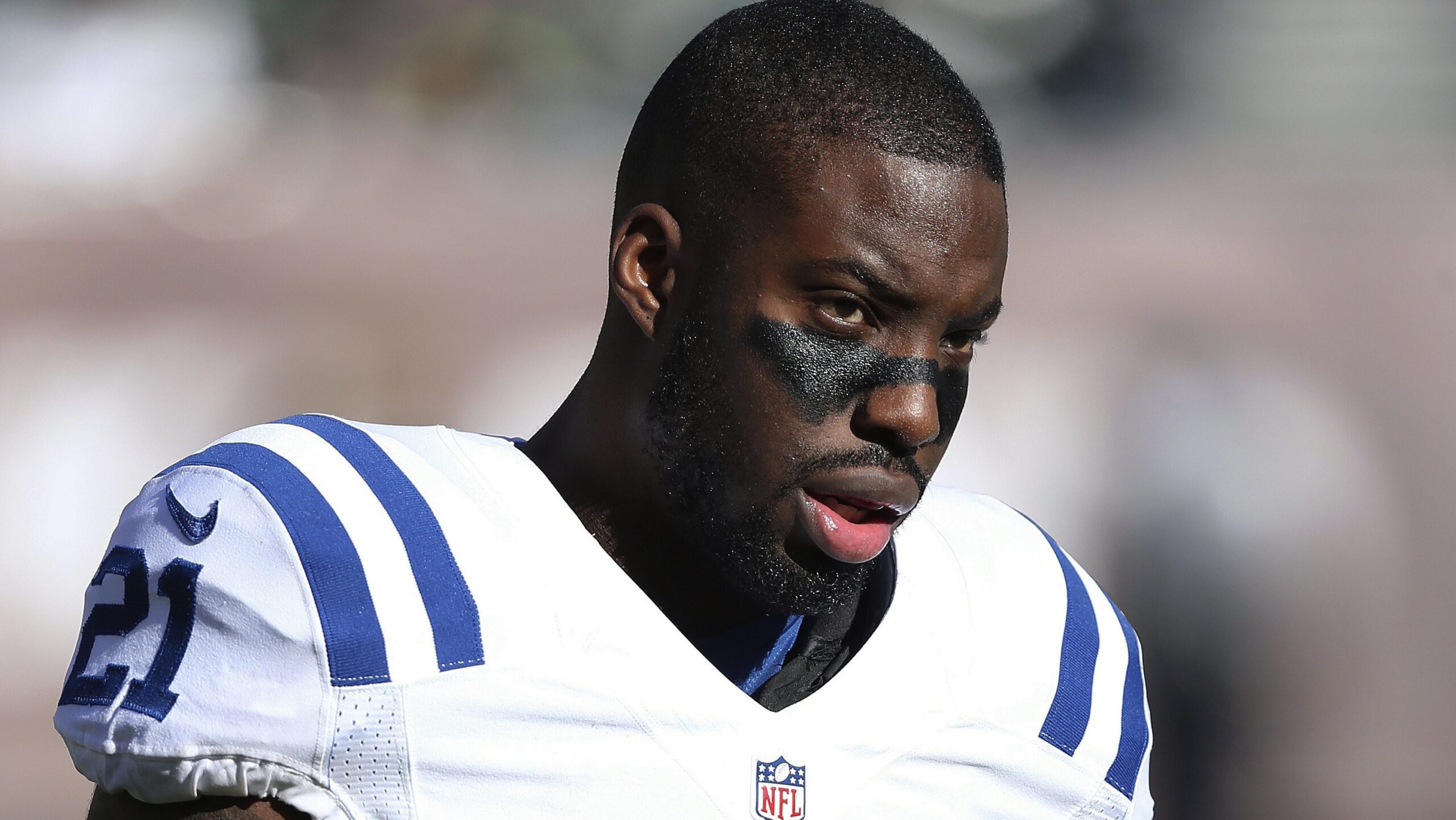 vontae-davis:-former-bills,-colts-and-dolphins-player-in-the-nfl,-died-at-35-years-of-age