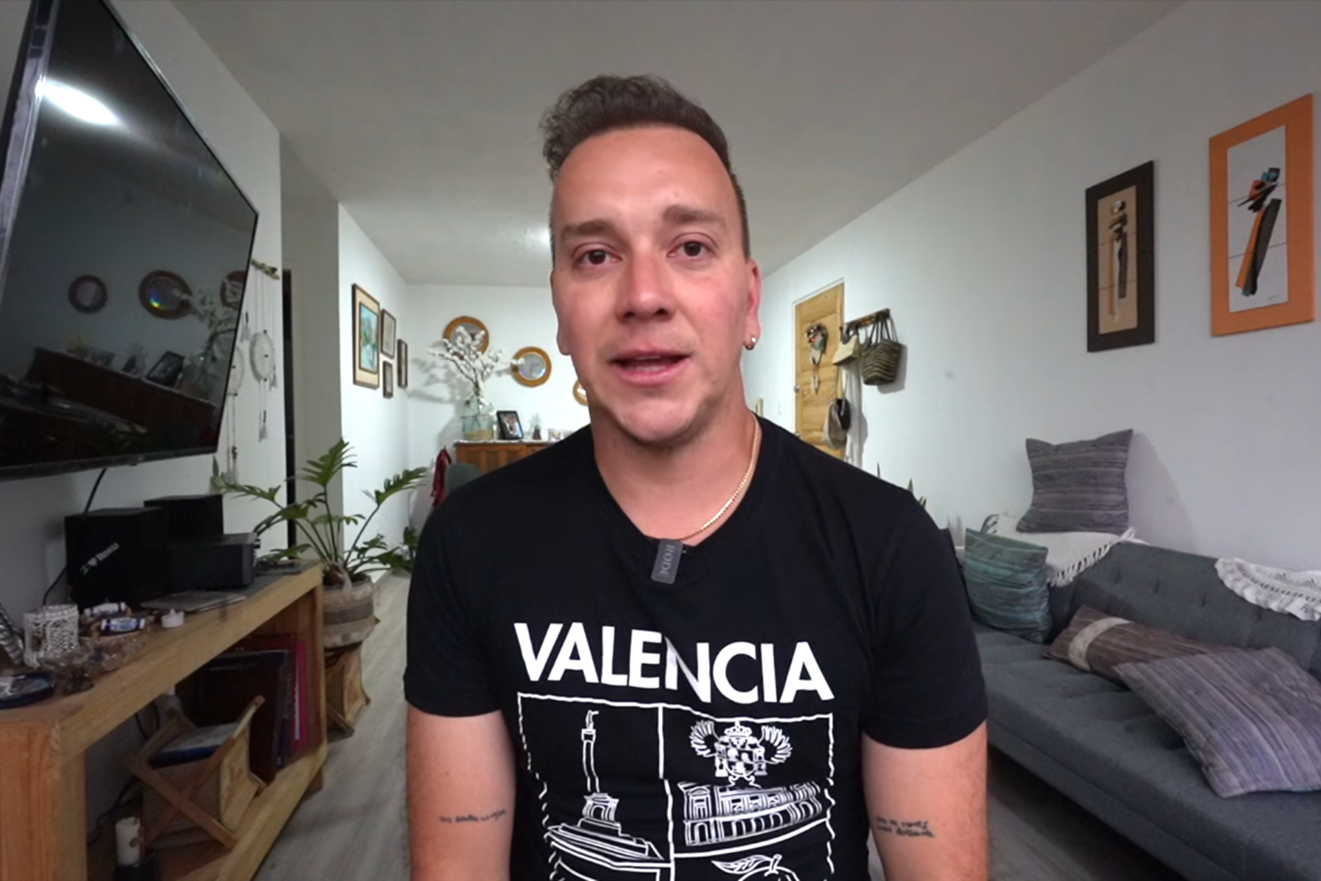 youtuber-oscar-alejandro-broke-down-when-he-told-how-he-ended-up-in-prison-and-his-legal-situation-in-venezuela