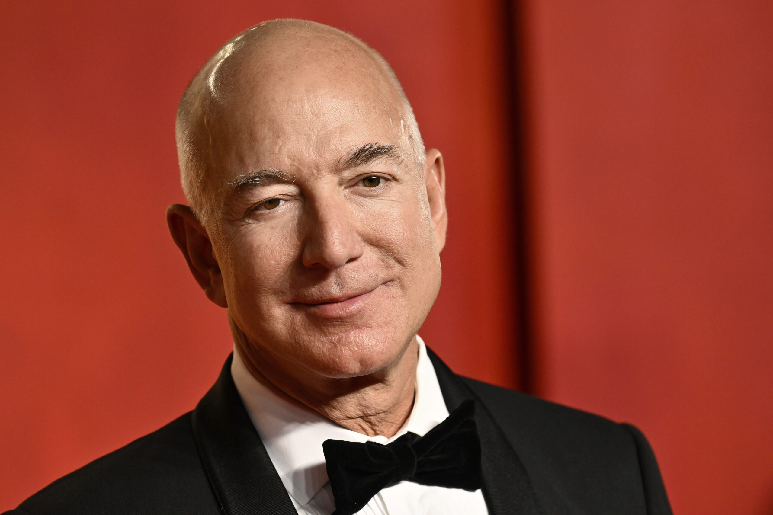 jeff-bezos-continues-to-take-over-indian-creek-with-the-purchase-of-a-third-mansion