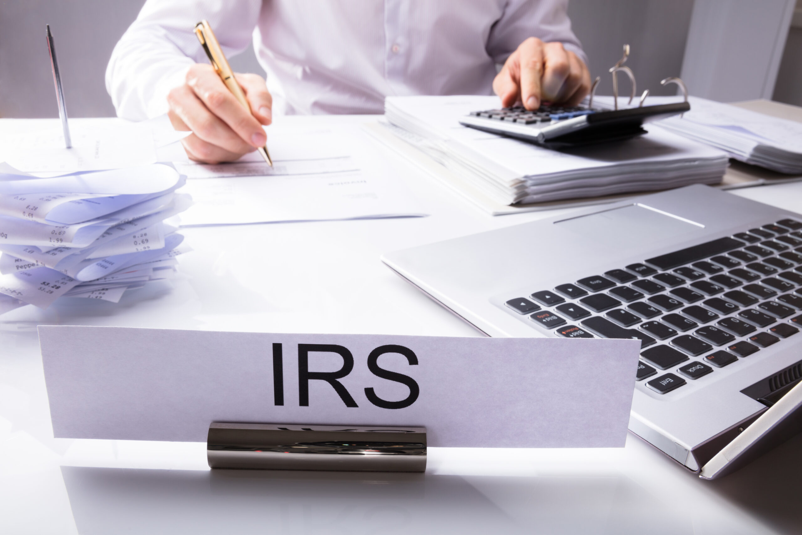 irs:-taxes-are-not-due-on-april-15-if-you-live-in-these-states