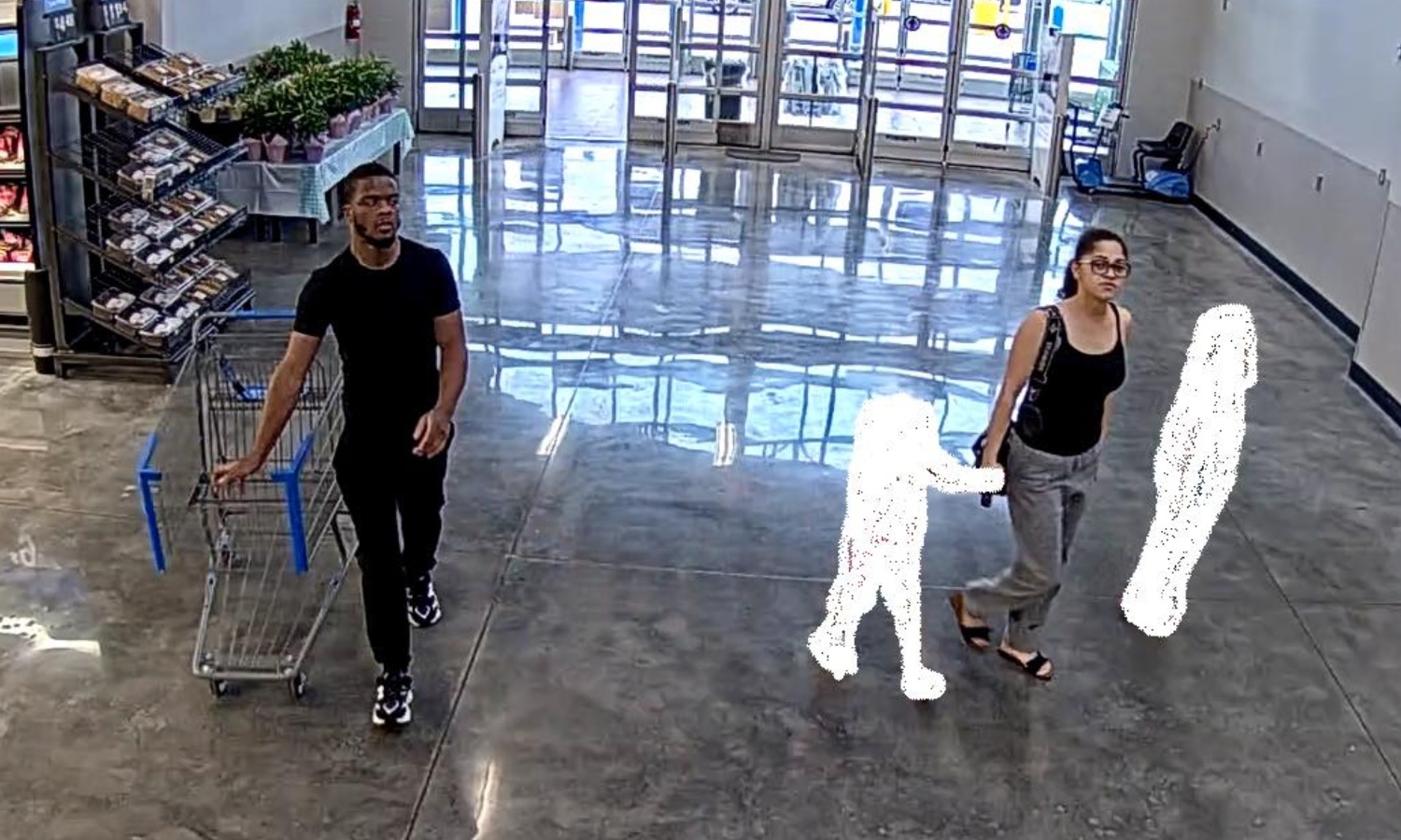 authorities-search-for-parents-who-used-their-children-to-rob-walmart-in-bulverde,-texas