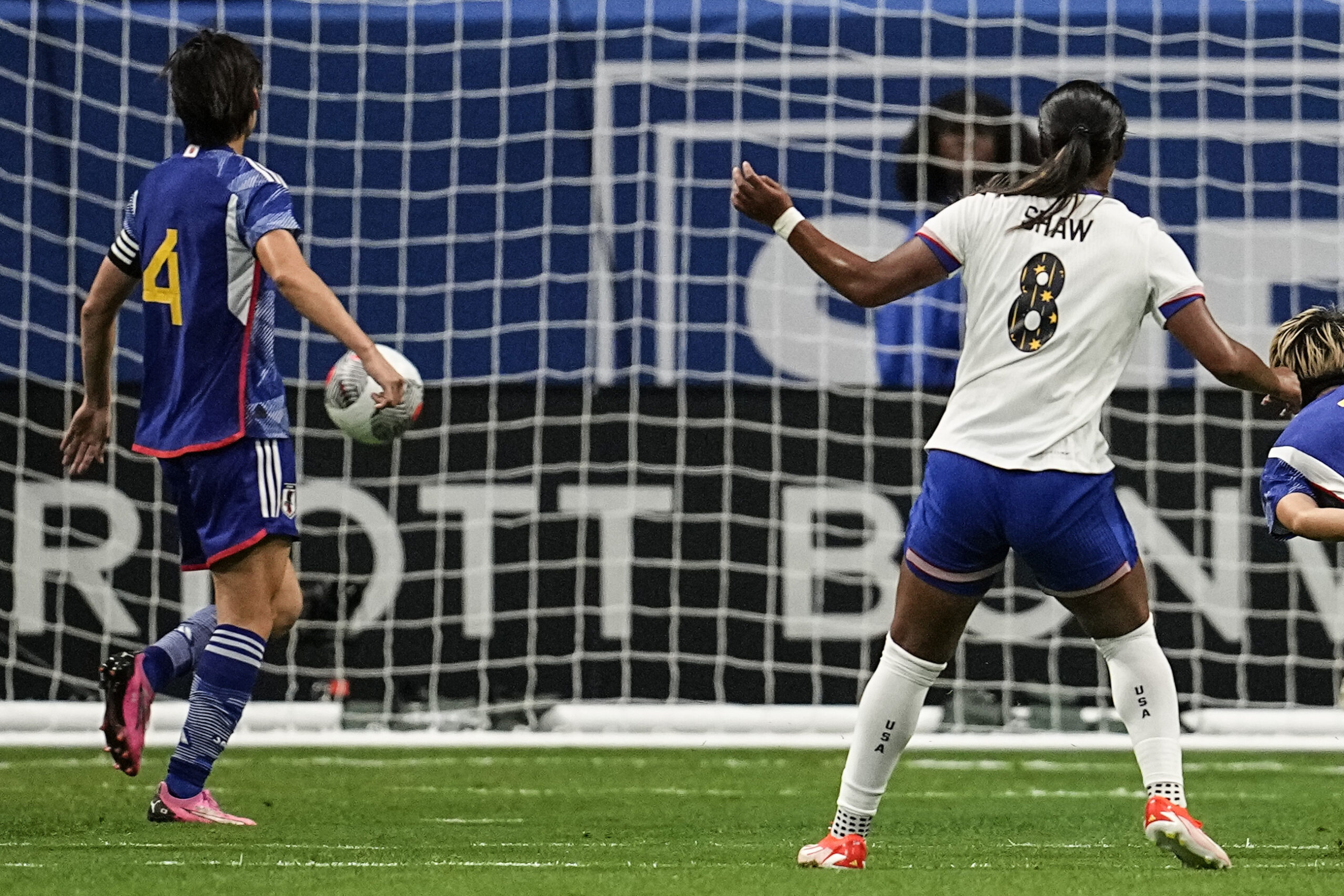 jaedyn-shaw-in-the-match-between-uswnt-and-japan-to-advance-to-the-final-of-the-shebelieves-cup