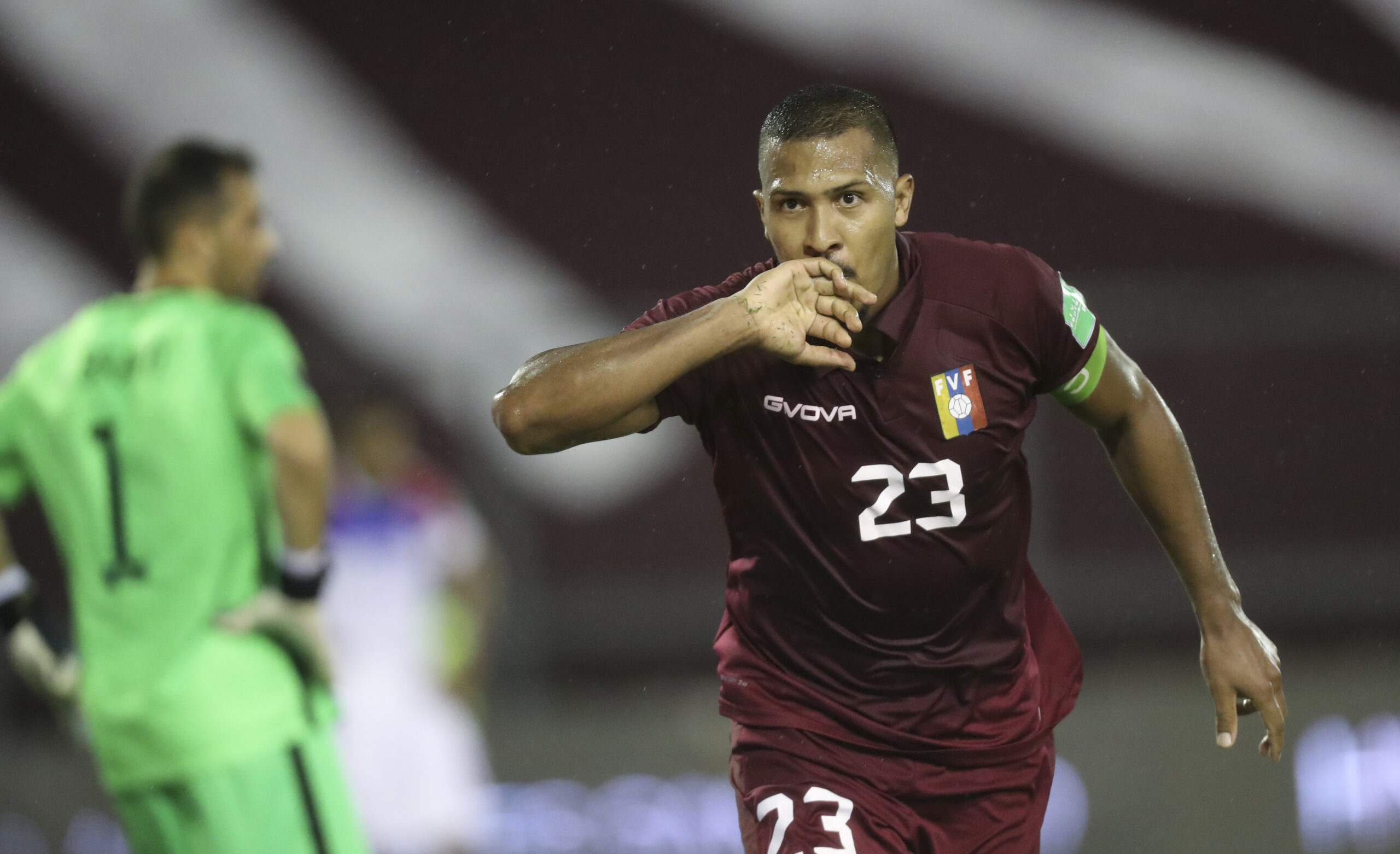 venezuelan-salomon-rondon-is-the-solo-leading-scorer-in-the-mx-league-with-eight-goals