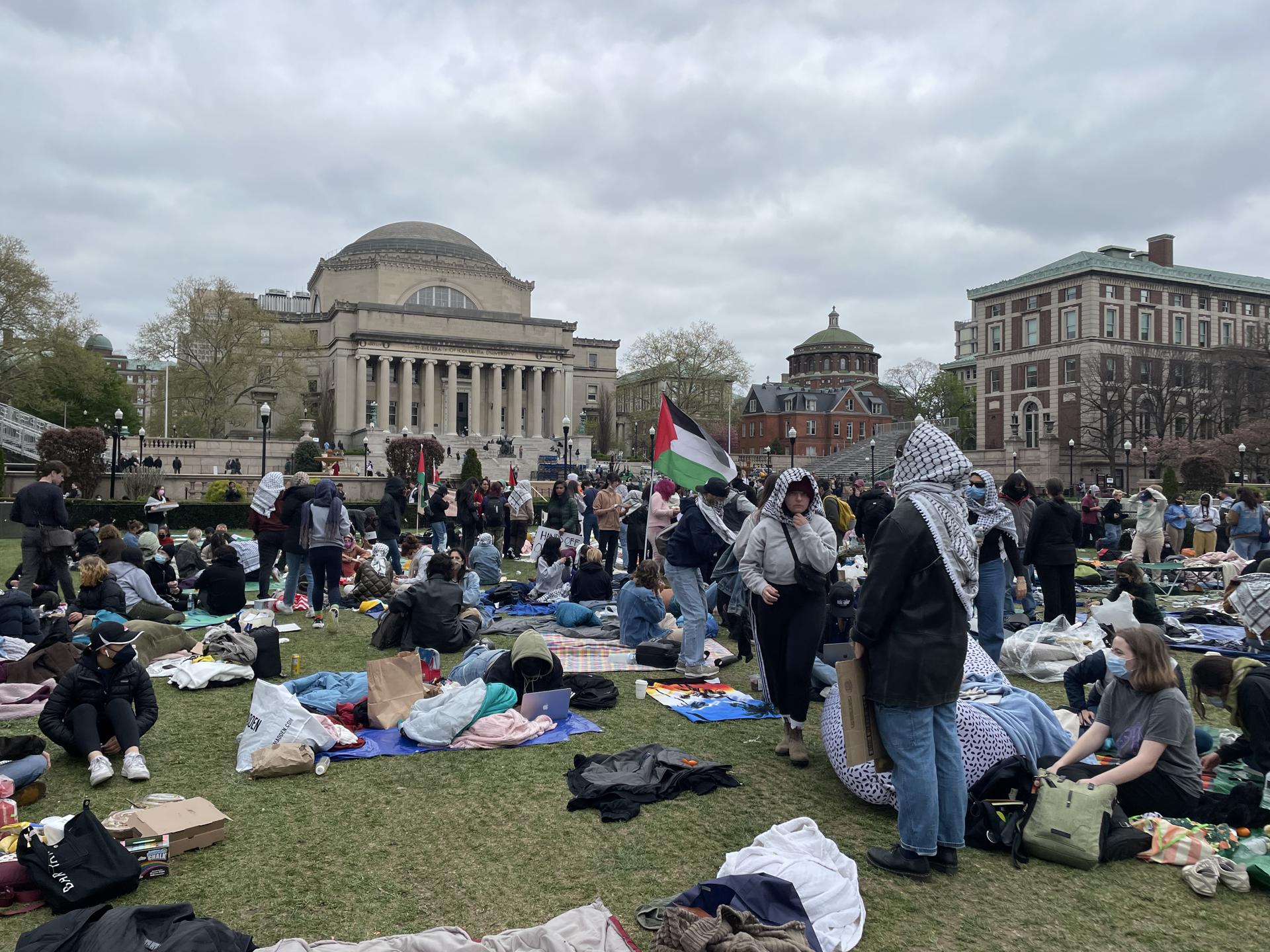 columbia-university-students-arrested-in-new-york