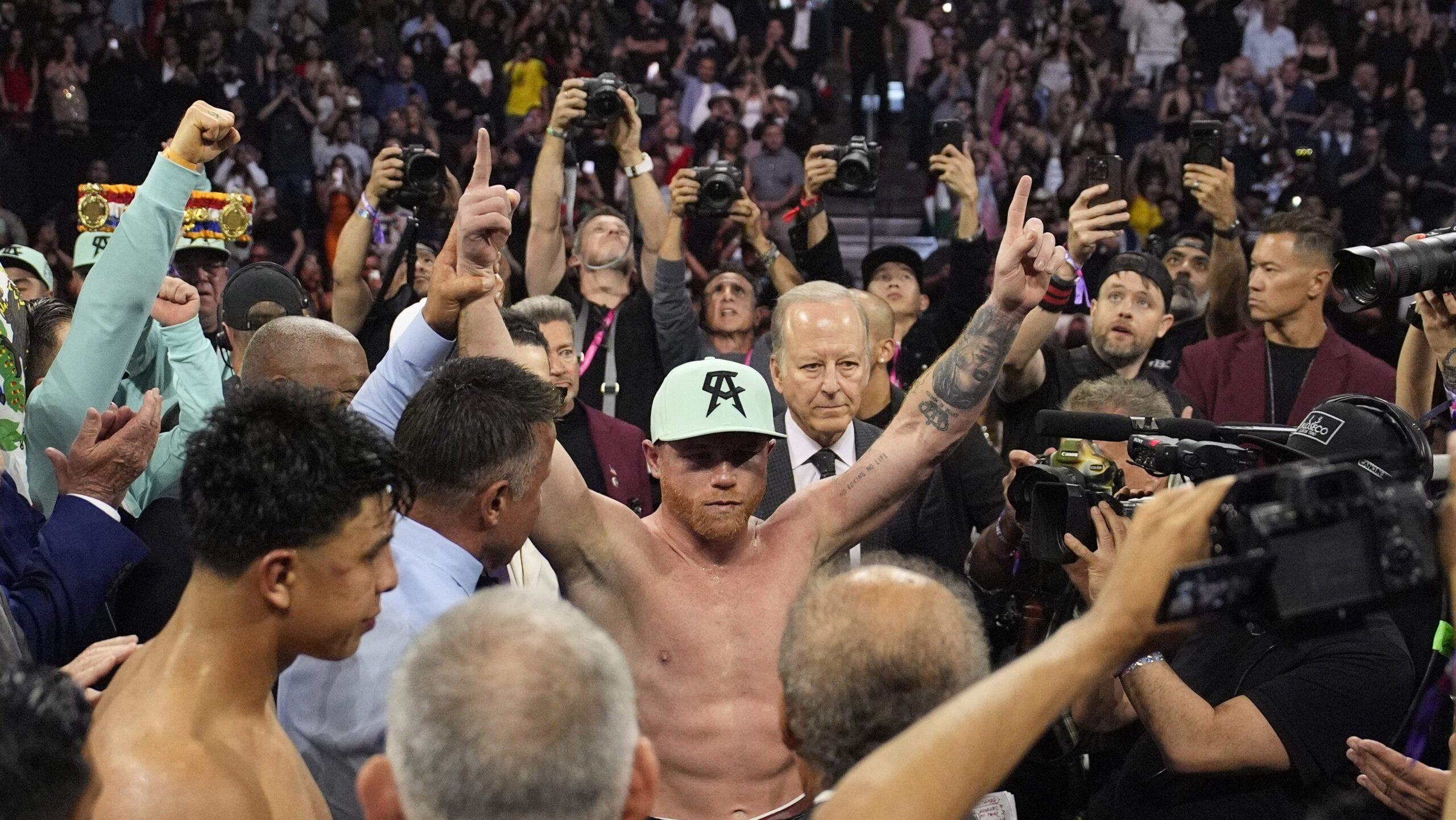 how-much-money-does-canelo-alvarez-get-for-beating-jaime-munguia?