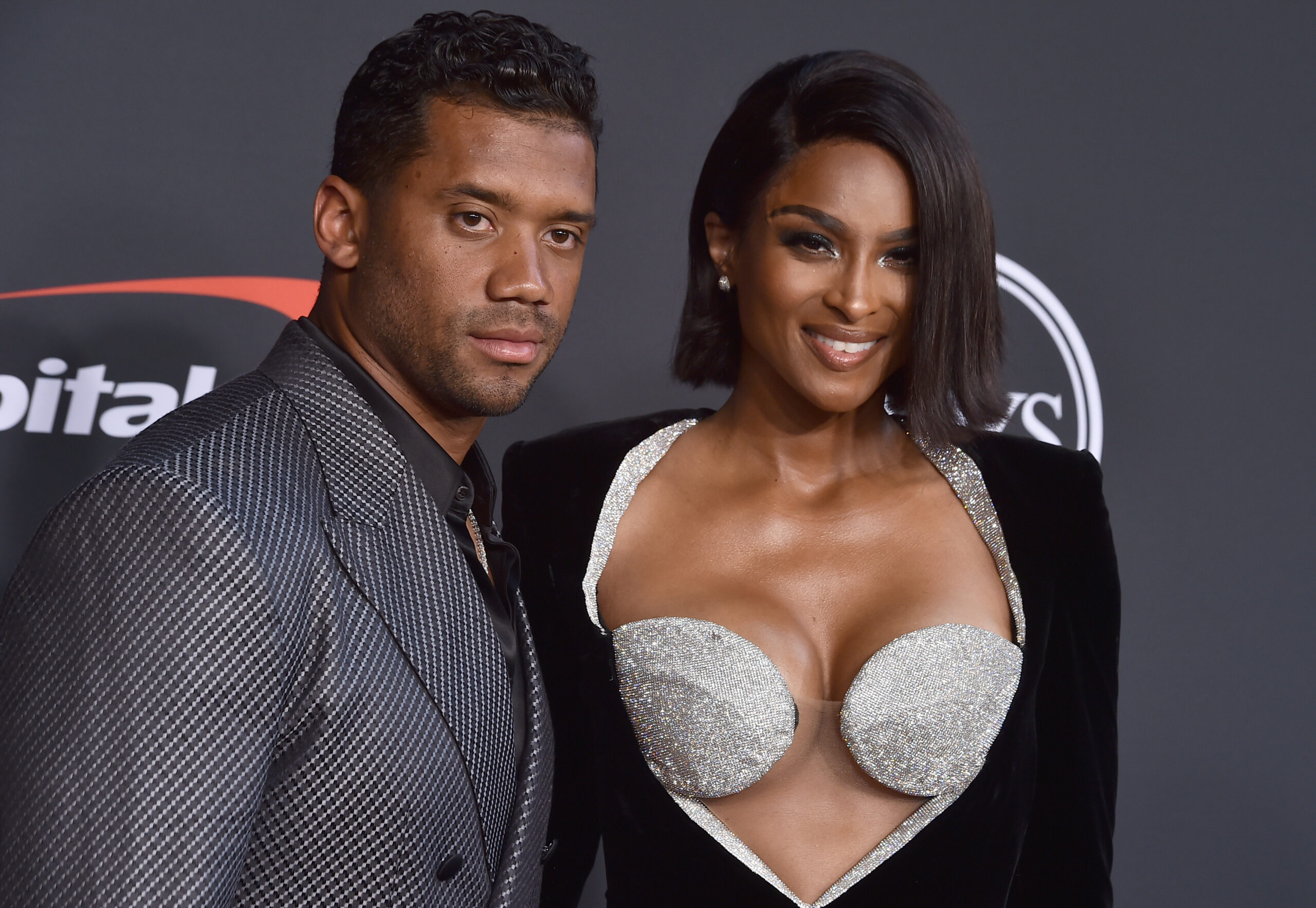 ciara-and-russell-wilson-are-finally-selling-their-seattle-mansion-for-$21.25-million