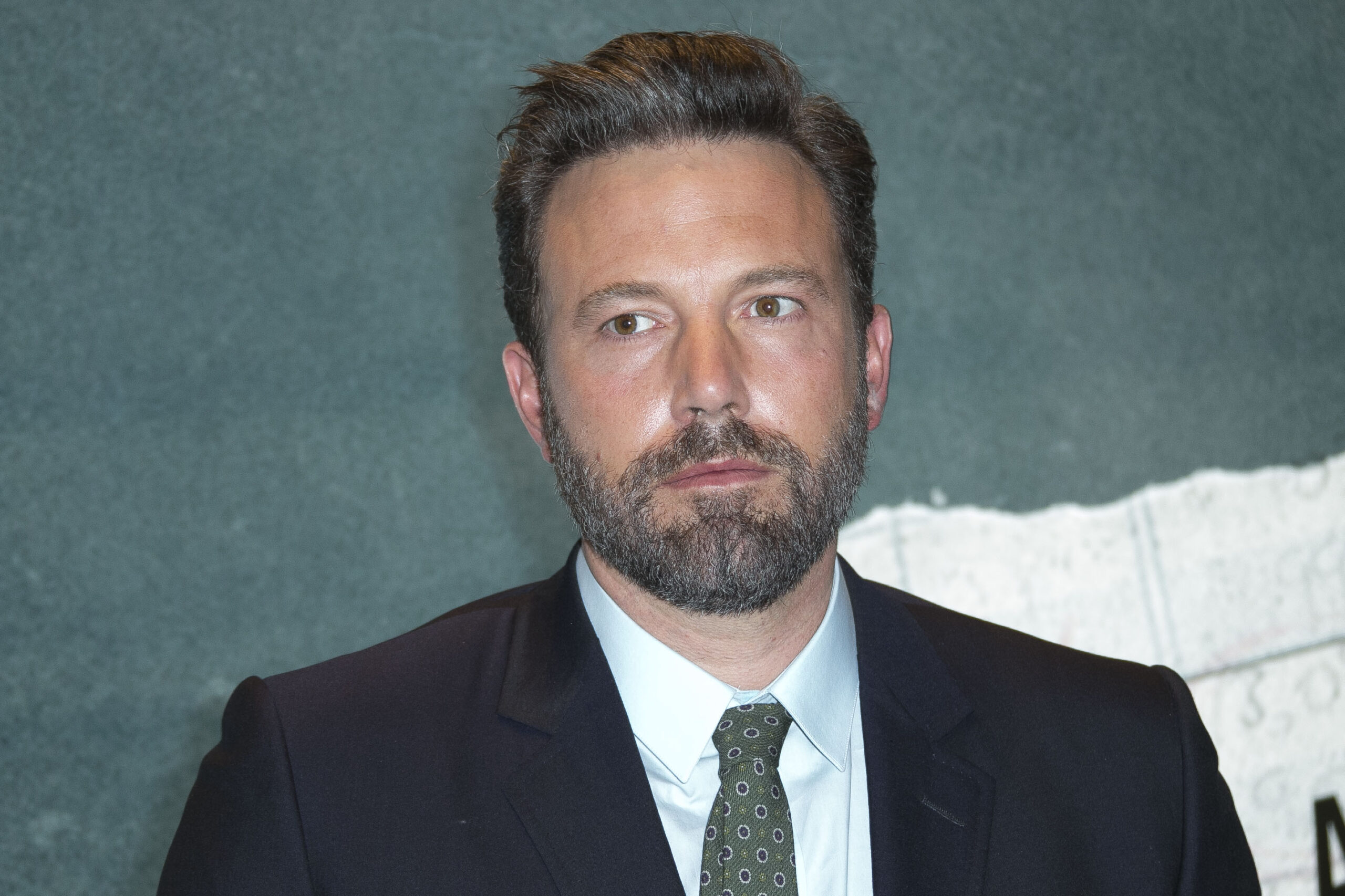 they-claim-that-ben-affleck-is-living-in-a-rented-house-in-brentwood