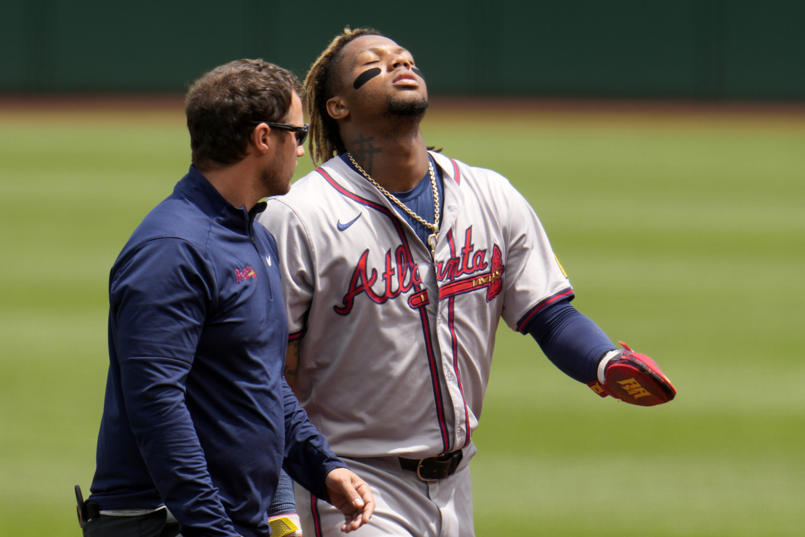 ronald-acuna-jr.-tore-the-cruciate-ligament-in-his-knee-and-will-miss-the-rest-of-the-2024-season