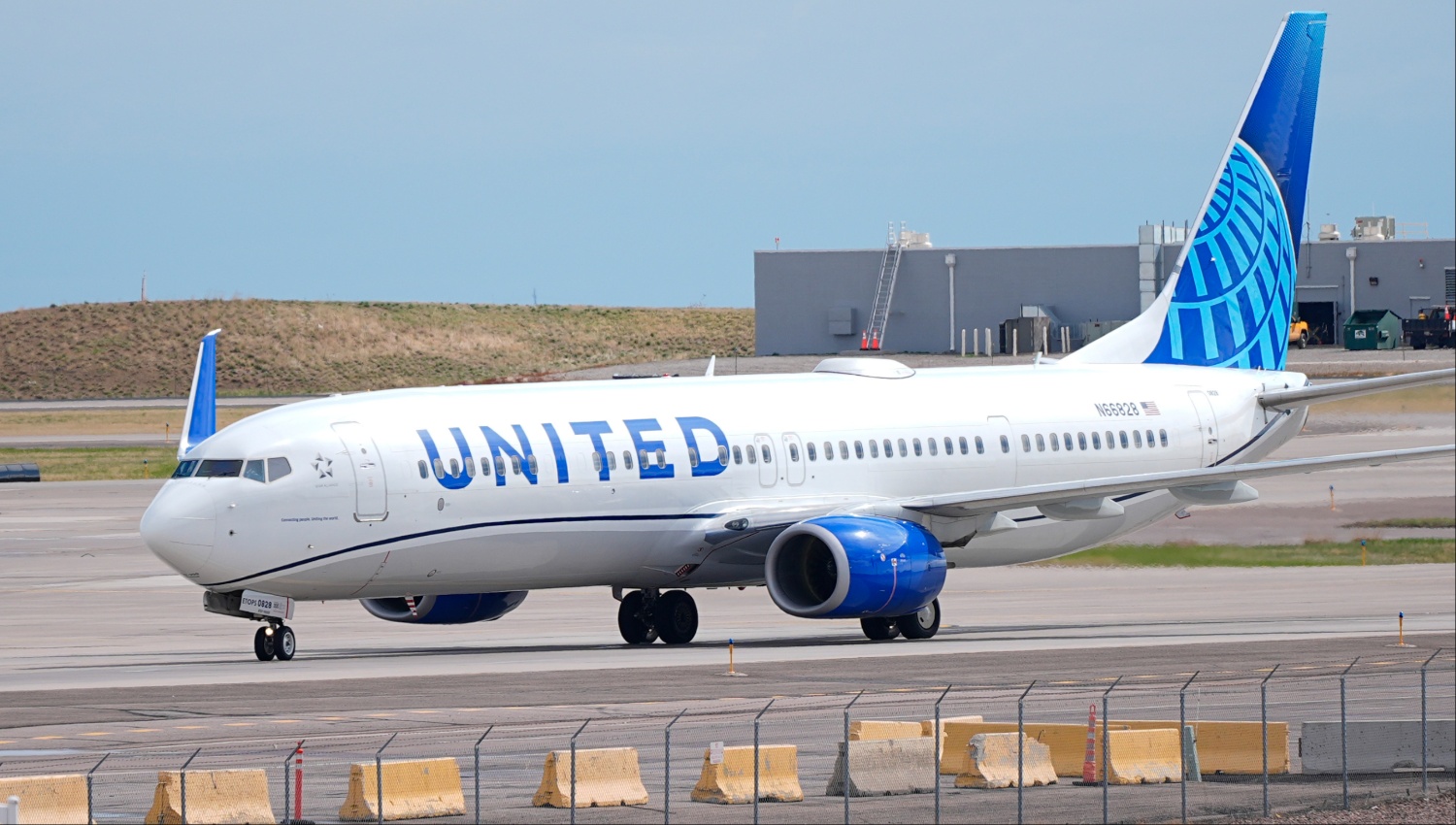 united-engine-catches-fire-while-taking-off-from-chicago-o'hare-international-airport