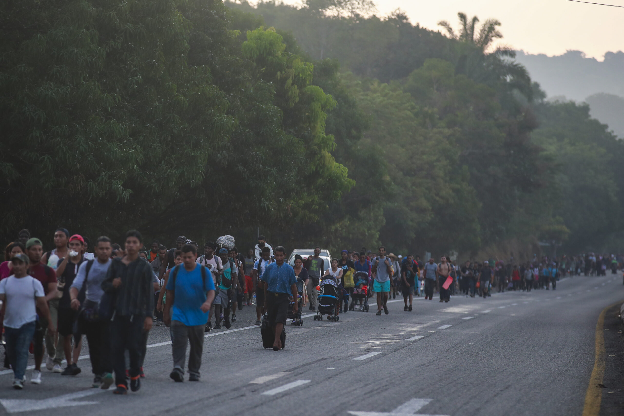 mexico-stopped-migrant-caravan-in-the-south-of-the-country-on-the-eve-of-the-presidential-elections