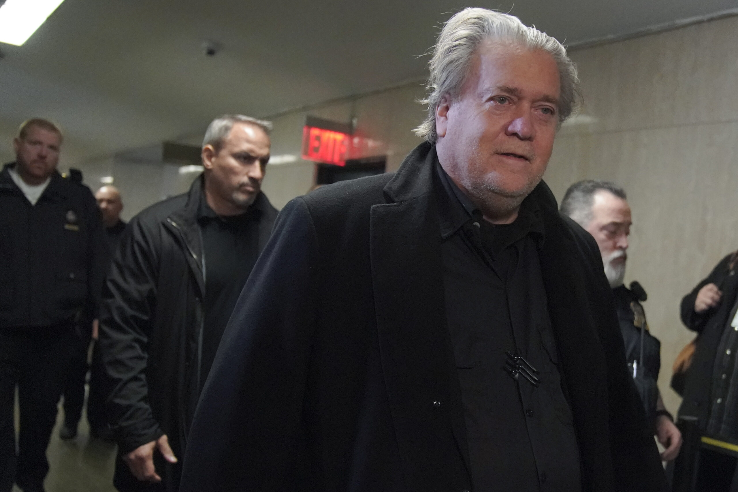 former-trump-adviser-steve-bannon-must-report-to-prison-by-july-1