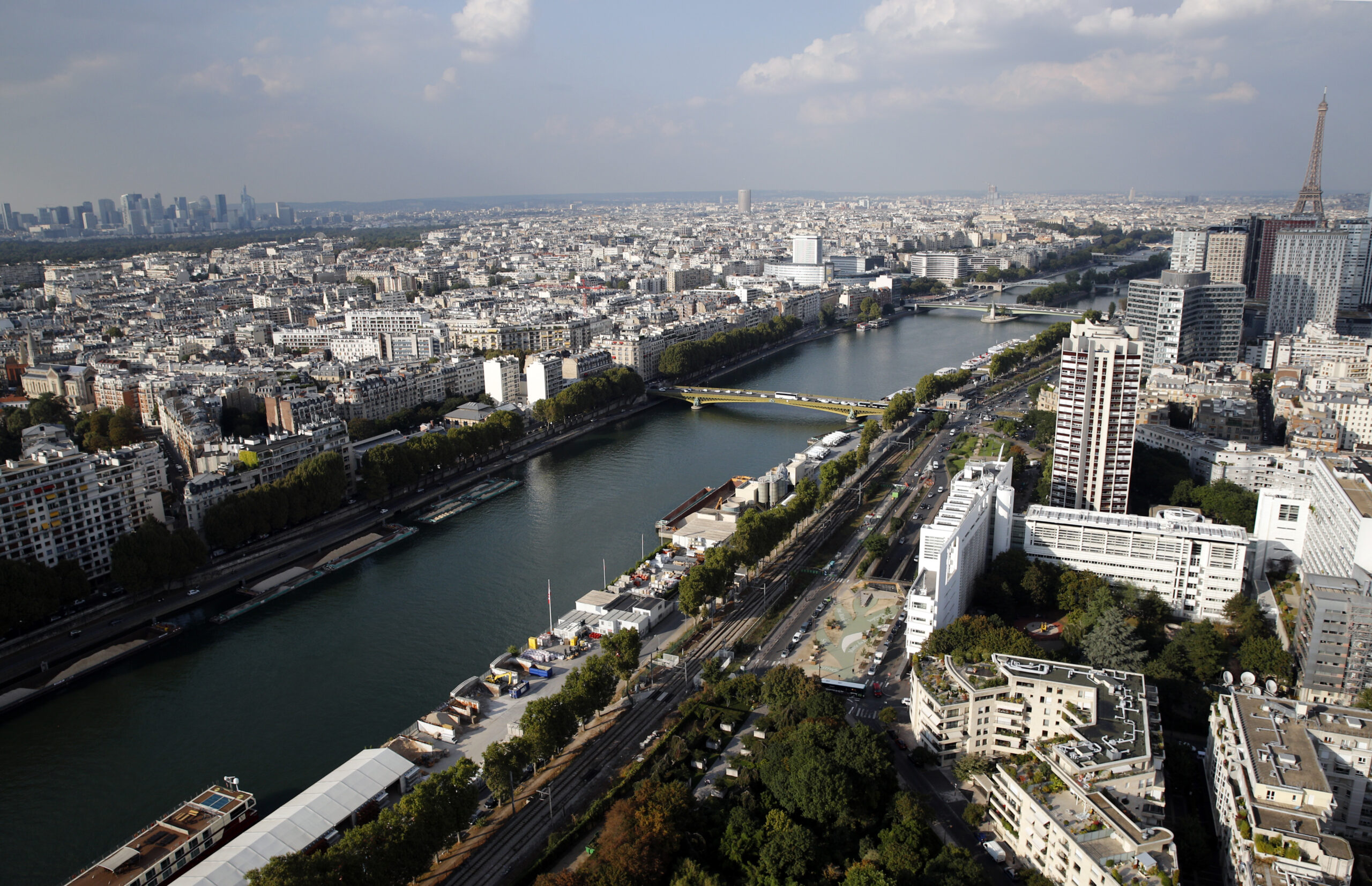 water-quality-of-the-seine-river-is-not-yet-suitable-for-swimming-events-at-the-paris-2024-olympic-games