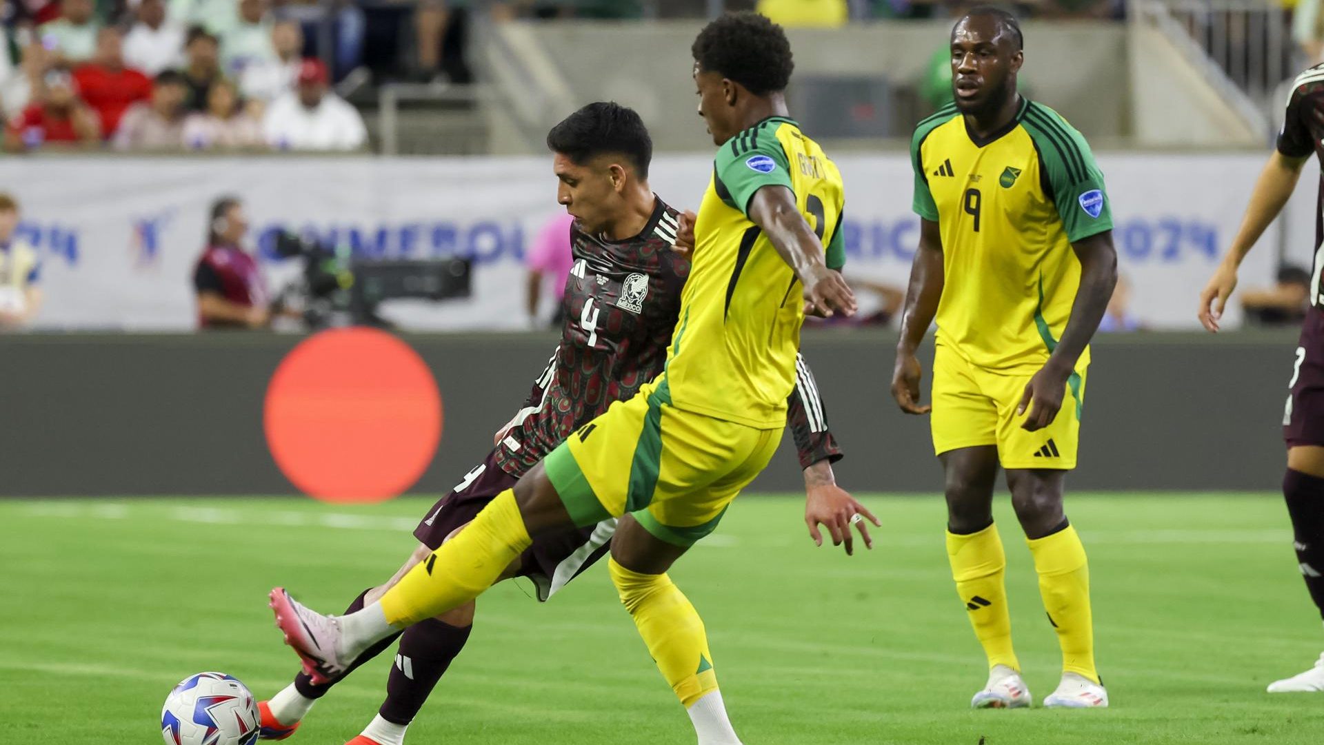 the-mexican-national-team-could-not-replace-edson-alvarez-due-to-the-2024-copa-america-rule