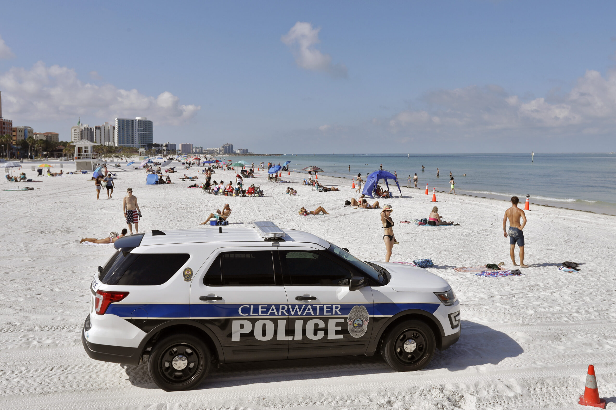 rip-current-leaves-six-dead-in-florida-at-the-beginning-of-summer