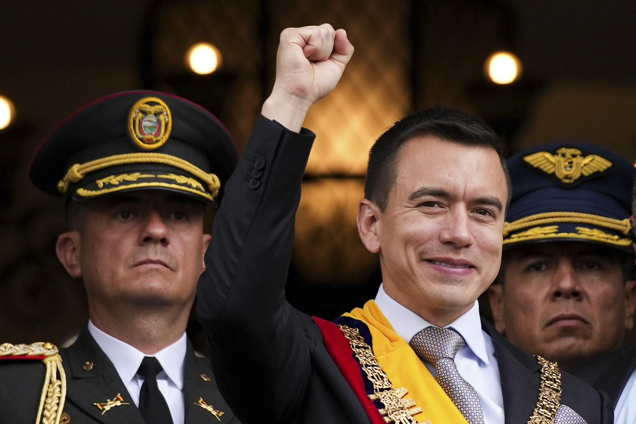 ecuador's-parliament-denied-that-it-has-a-plan-to-declare-president-daniel-noboa-“crazy”