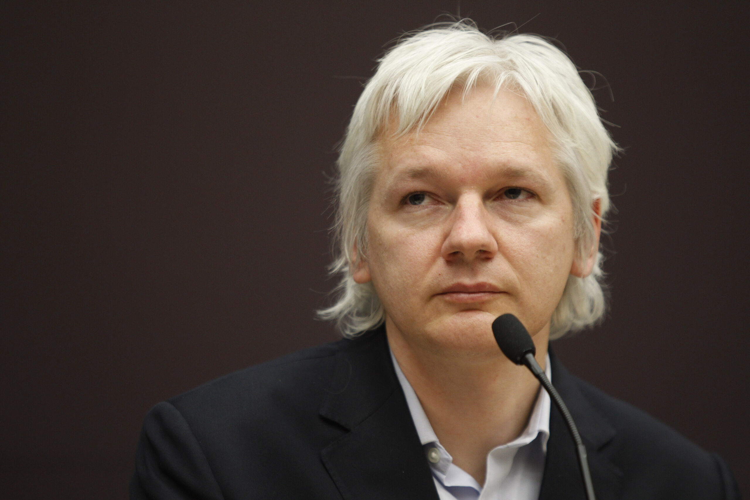 “julian-is-free”-confirmed-assange's-wife-through-a-message